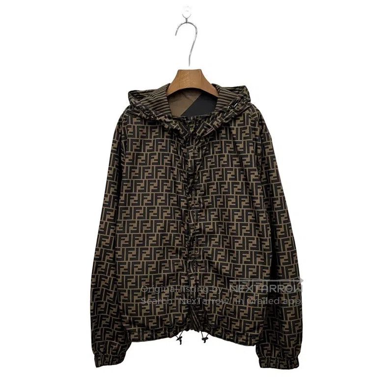 Fendi Fendi Classic old logo reversible windbreaker Size US L / EU 52-54 / 3 - 2 Thumbnail