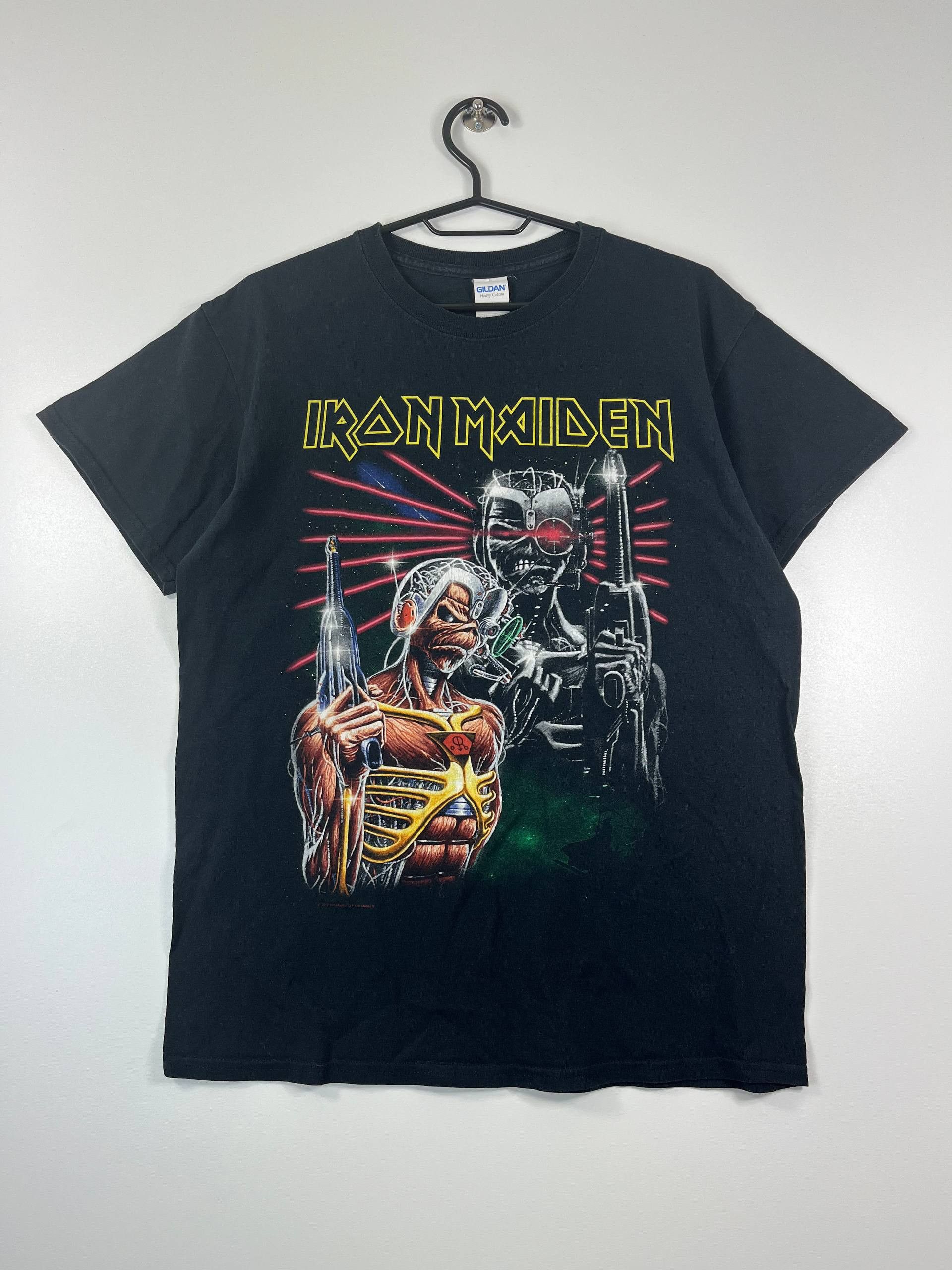 Gildan Iron Maiden Somewhere In Time Cyborg Eddie Graphic Size M Size US M / EU 48-50 / 2 - 1 Thumbnail