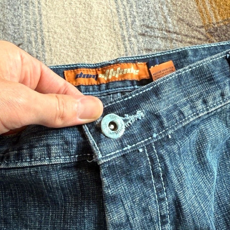 Denime VINTAGE DNM Attitude Baggy Wide Leg Denim Jean Shorts Men 46 15” Inseam Blue WideLeg Grunge Y2K HipHop Casual Travel Summer Spring Fall Size US 30 / EU 46 - 6 Thumbnail
