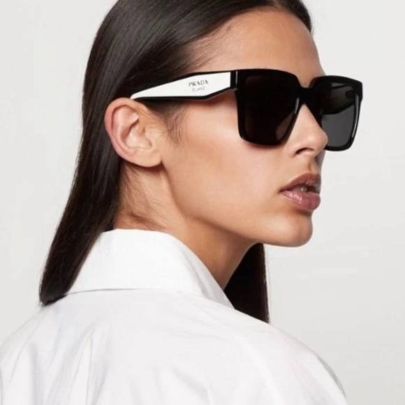 Prada PR24ZS 1AB0A7 Sunglasses Black/Havana Square Frame display picture 3