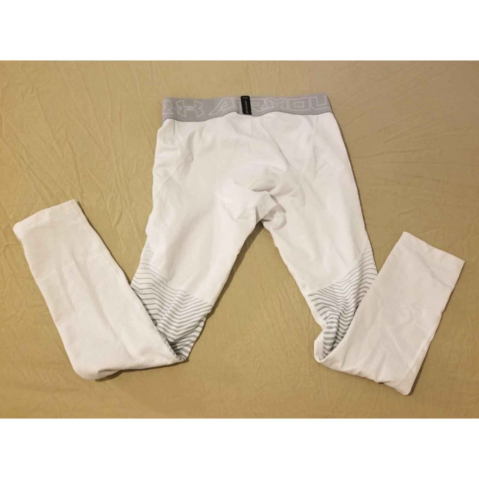 Under Armour Under Armour Pants Mens Athletic White L Large Sweatpants Regular Size Medium Small Size US 33 - 2 Thumbnail