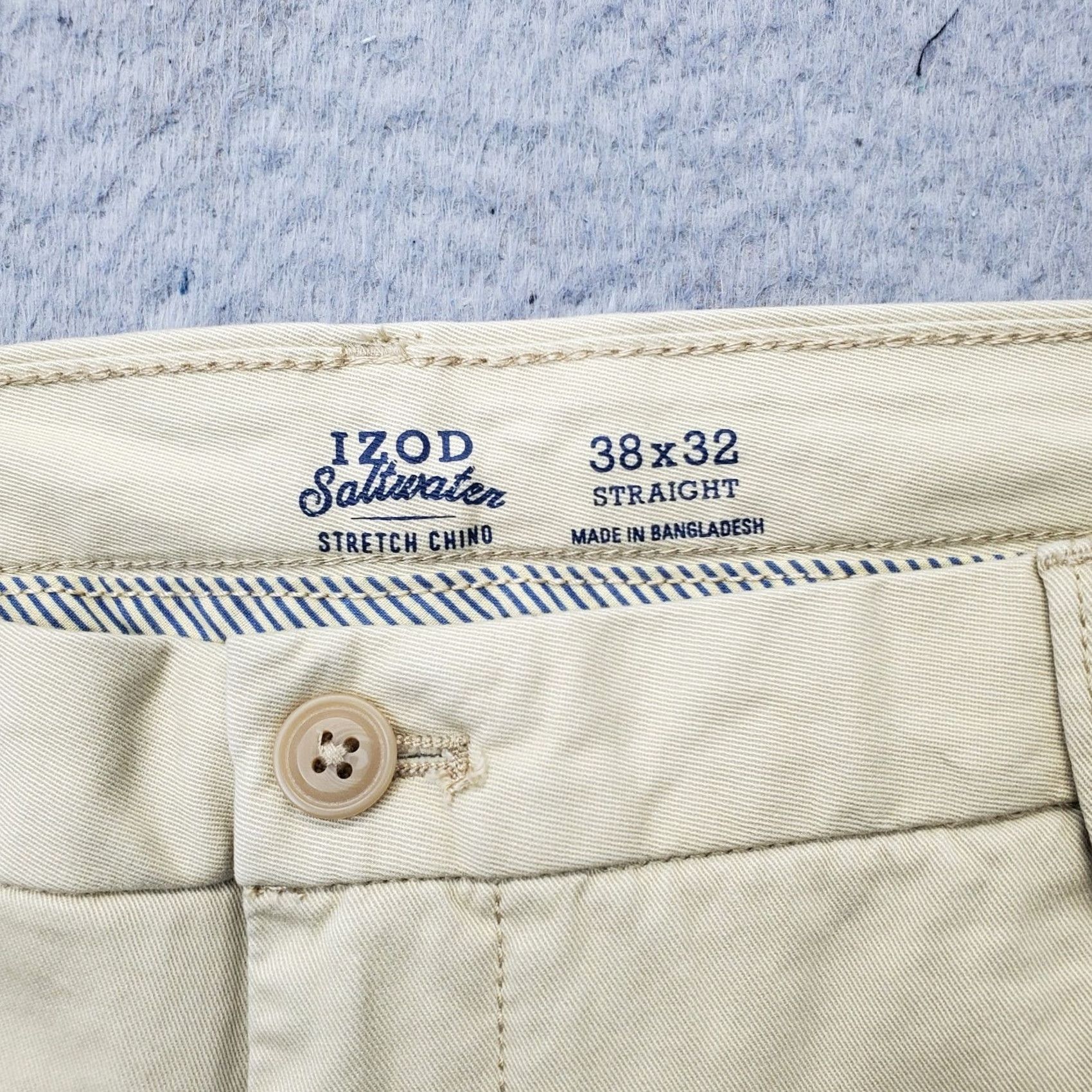 Izod IZOD Mens Chino Pants Straight Leg Flat Front 38 Tan Stretch Classic Fit Mens Size 38 Tan Chino Pants Size US 38 / EU 54 - 7 Thumbnail