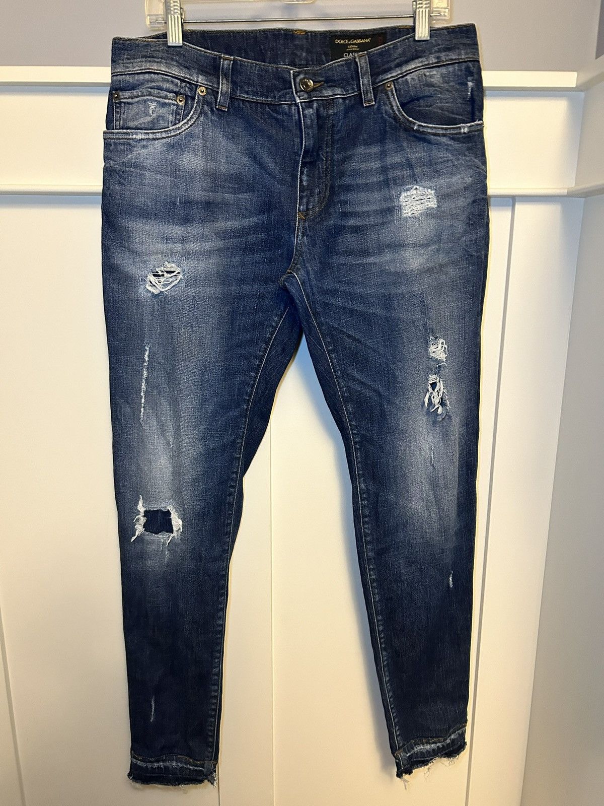 Dolce & Gabbana Vintage Dolce and Gabbana distressed slim skinny jeans Size US 34 / EU 50 - 1 Thumbnail