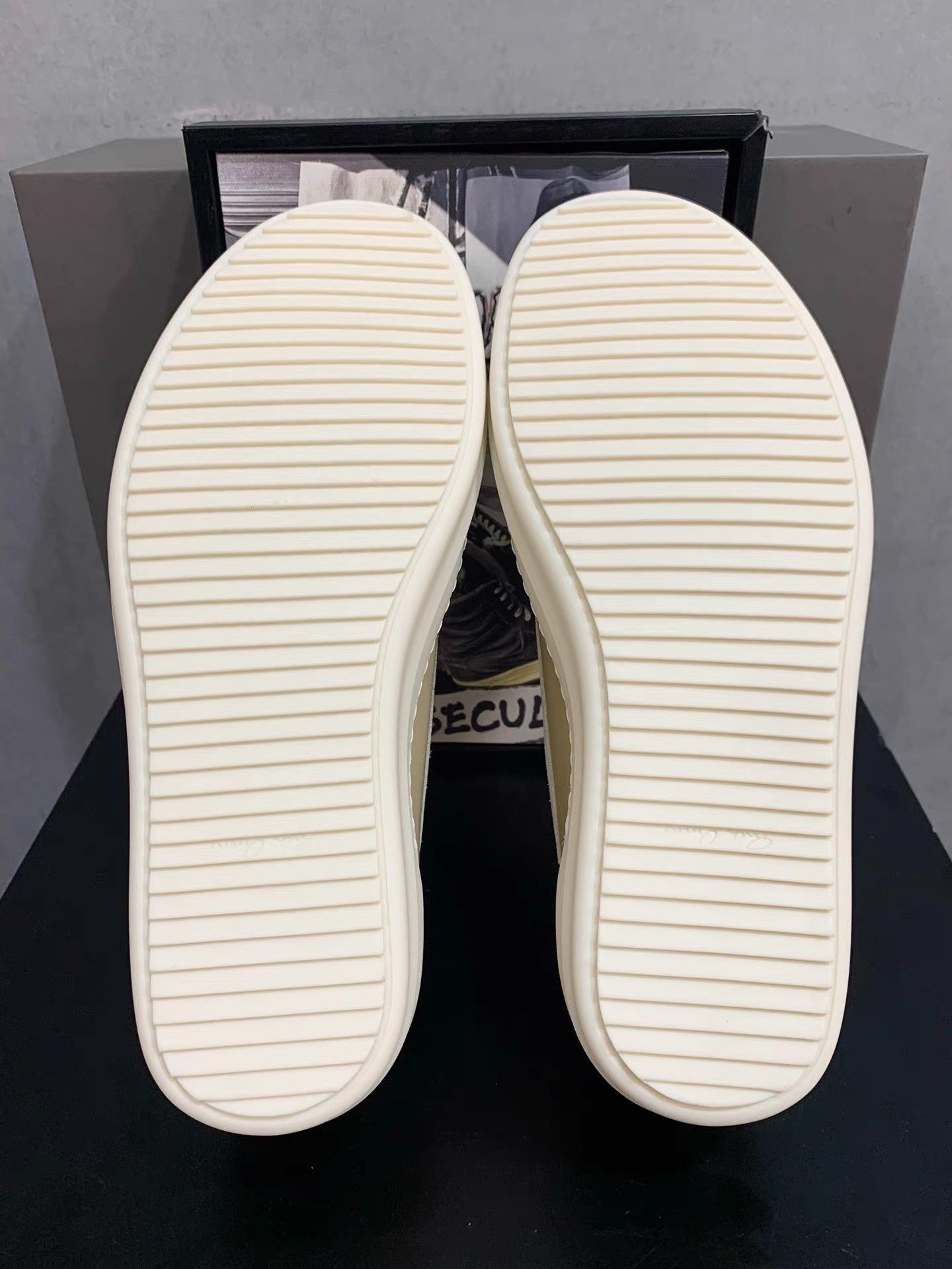 Rick Owens Rick Owens 25SS Ginger Yellow Low-Top Sneakers K34 Size US 8 / EU 41 - 7 Thumbnail