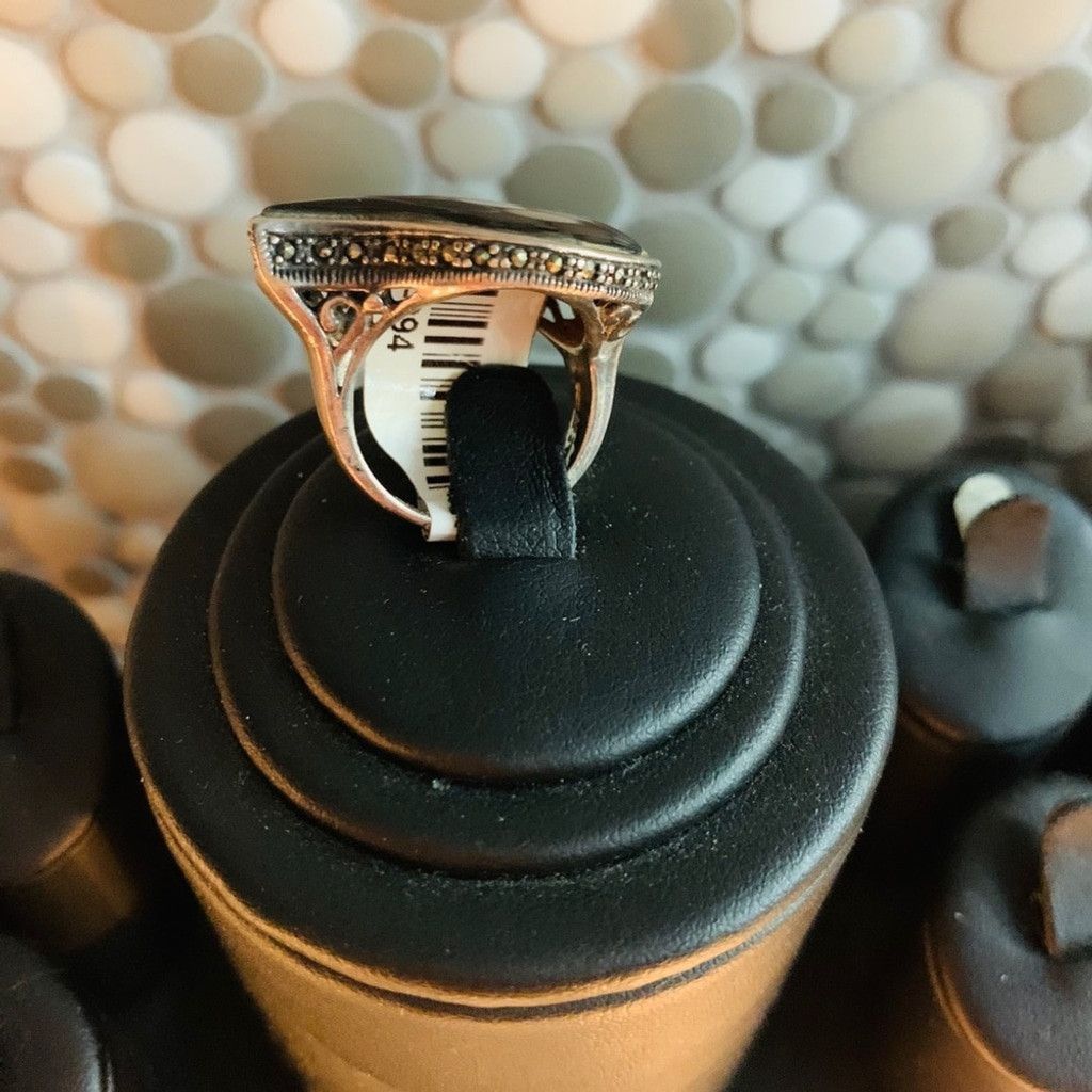 Vintage Sterling Silver ring with black stone size 6.5 Size ONE SIZE - 3 Thumbnail