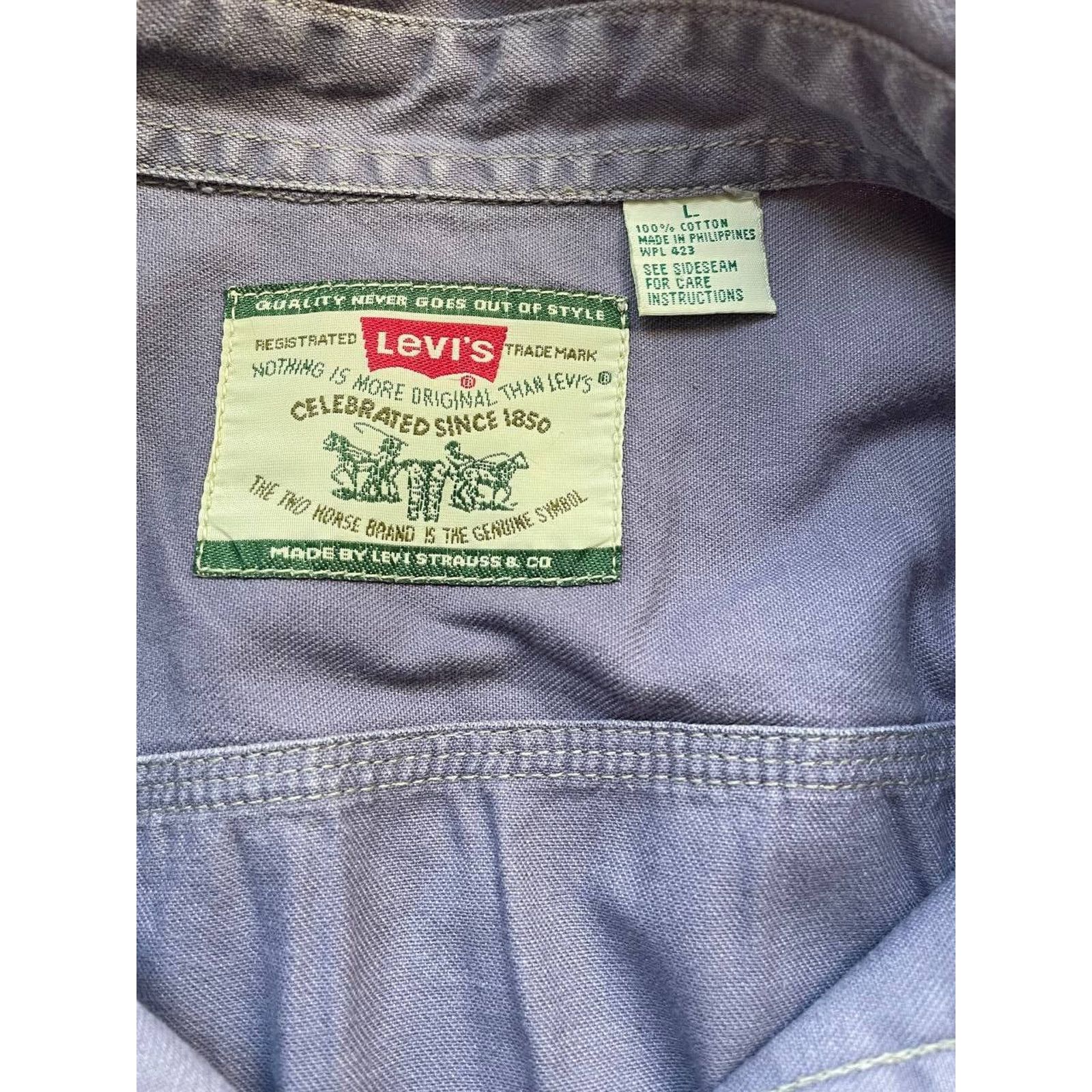 Levi's × Vintage Vintage Levi’s Shirt Button-Up Faded Purple USA Made Size L Size US L / EU 52-54 / 3 - 5 Thumbnail