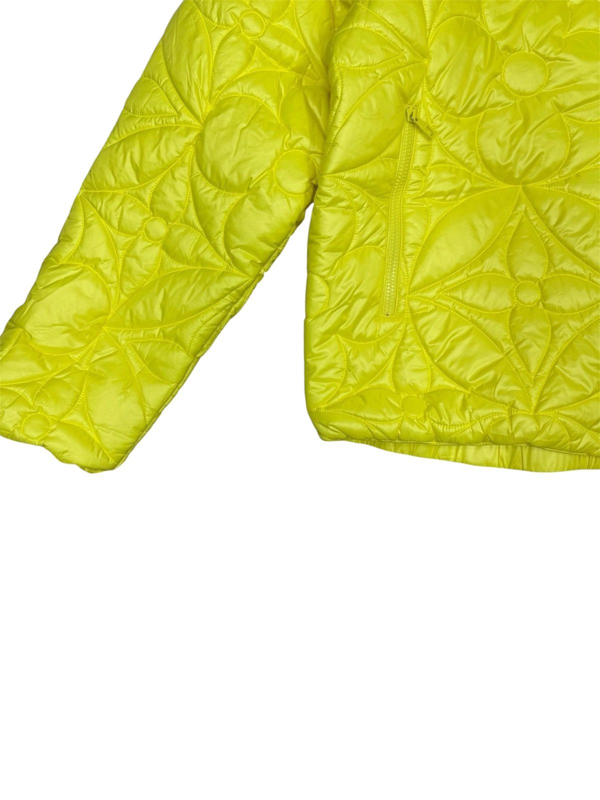 Louis Vuitton Louis Vuitton 54 LVSE Flower Monogram Puffer Hoodie Jacket Size US L / EU 52-54 / 3 - 4 Thumbnail