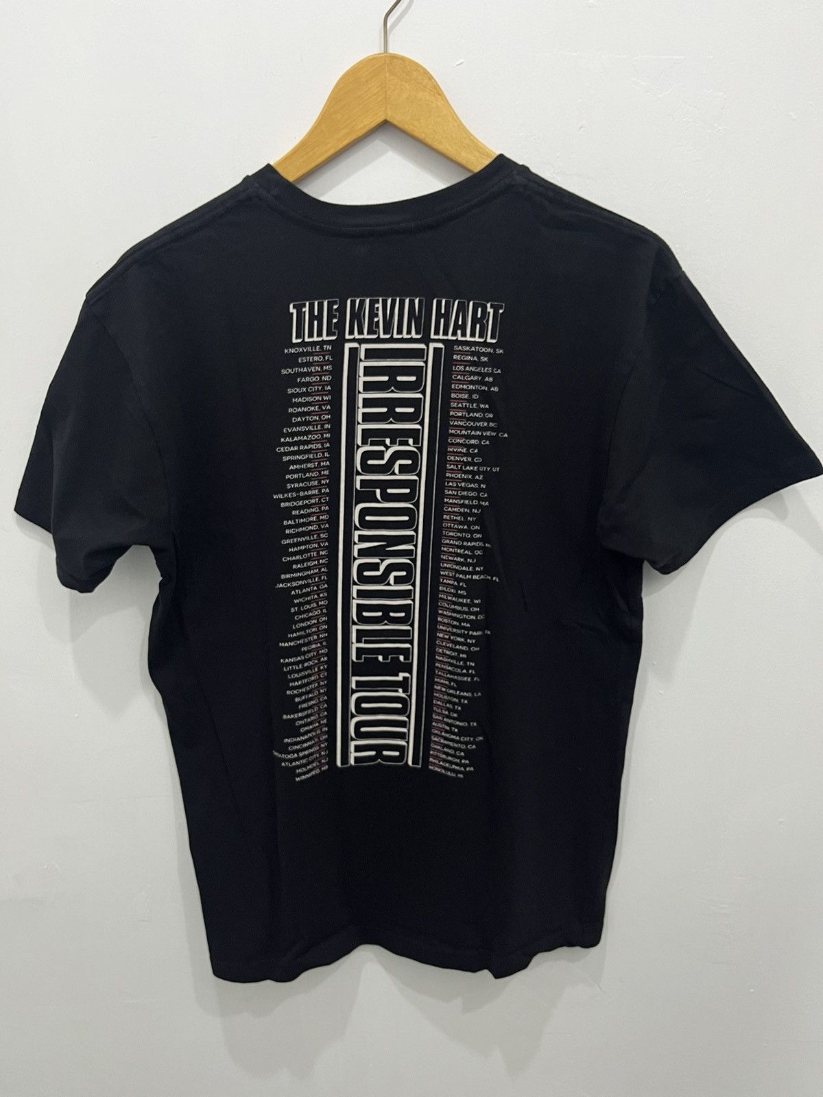 Japanese Brand American Comedian The Kevin Hart Irresponsible Tour Tees Size US M / EU 48-50 / 2 - 8 Thumbnail
