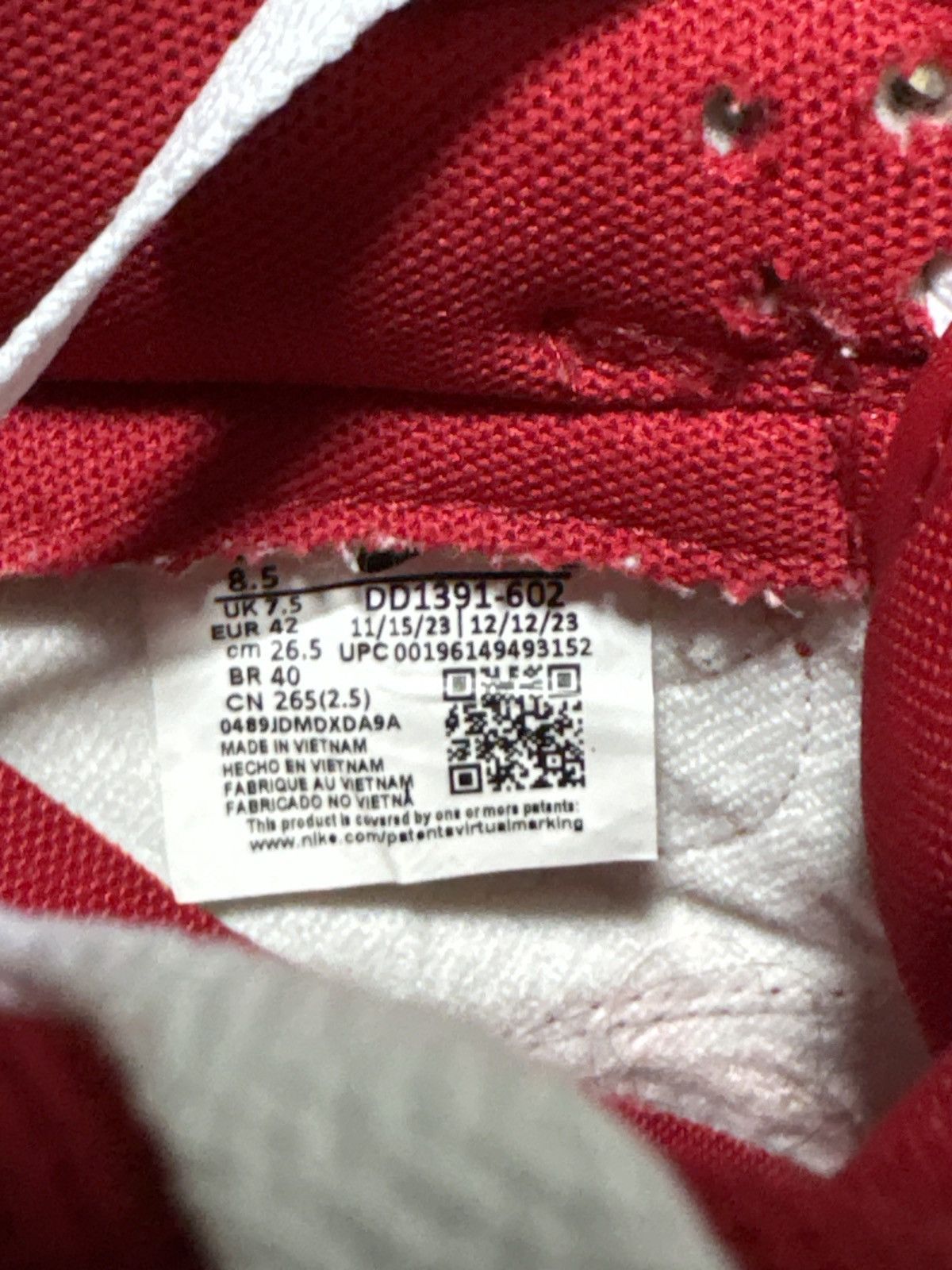 Nike Nike Dunk Low Gym Red Size US 8.5 / EU 41-42 - 7 Thumbnail