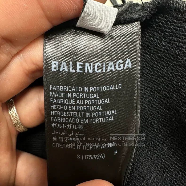 Balenciaga Balenciaga Distressed Coca-Cola logo mud-dye faded print z Size US S / EU 44-46 / 1 - 4 Thumbnail