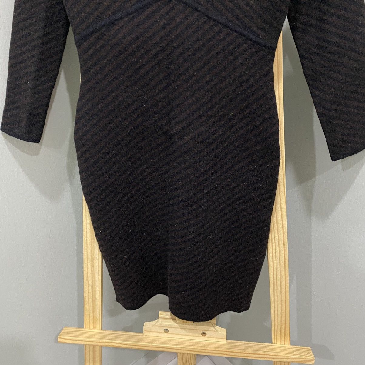 Fendi FENDI Vintage Ribbed Knit V-Neck Bodycon Mini Dress Size S / US 4 / IT 40 - 4 Thumbnail