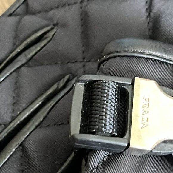 Prada Prada Quilted Engraved Silver Logo Buckle Cashmere Lined 7.5 Size ONE SIZE - 7 Thumbnail
