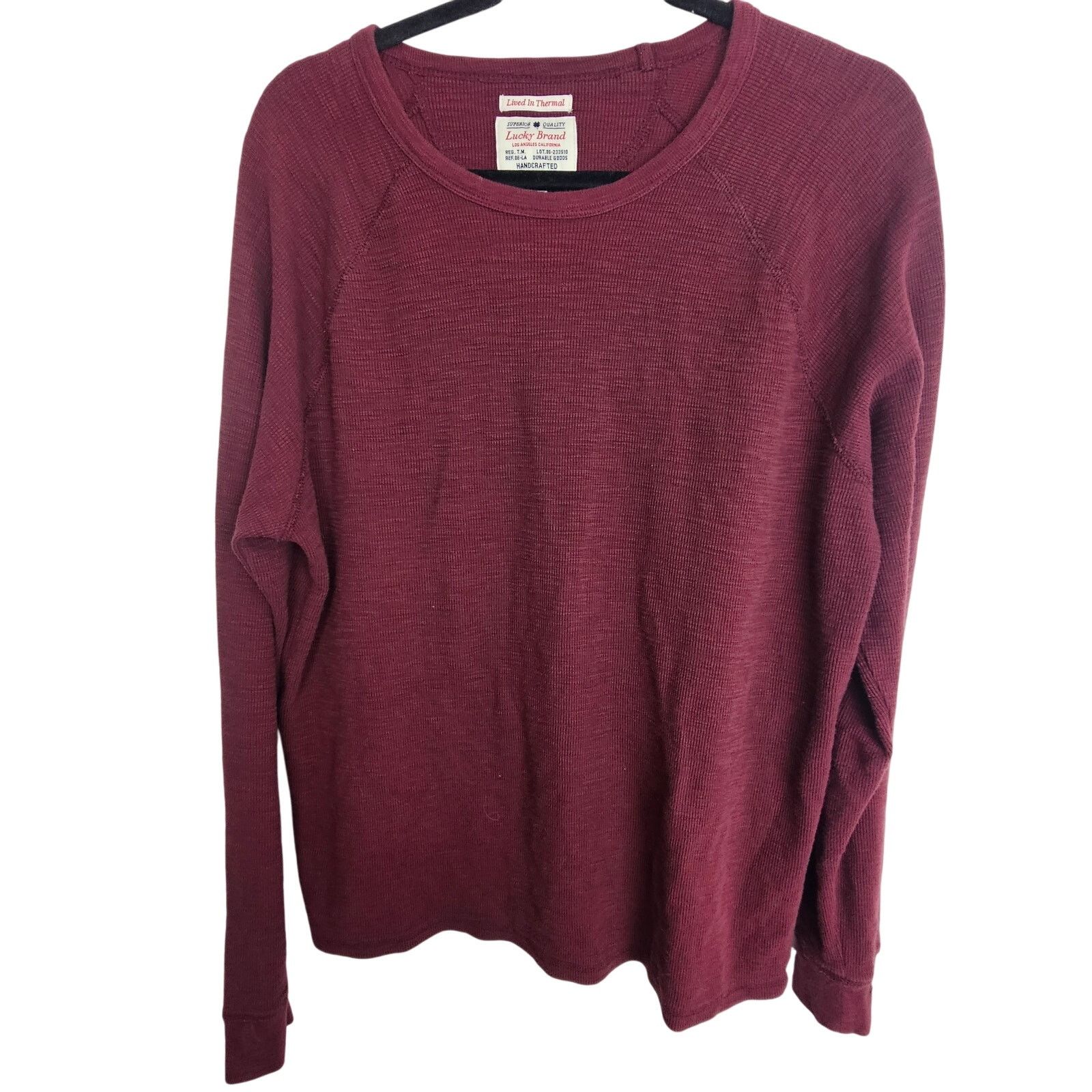 Lucky Brand Lucky Brand Shirt L Red Lived In Thermal Shirt LS Crew Neck Size US L / EU 52-54 / 3 - 1 Thumbnail