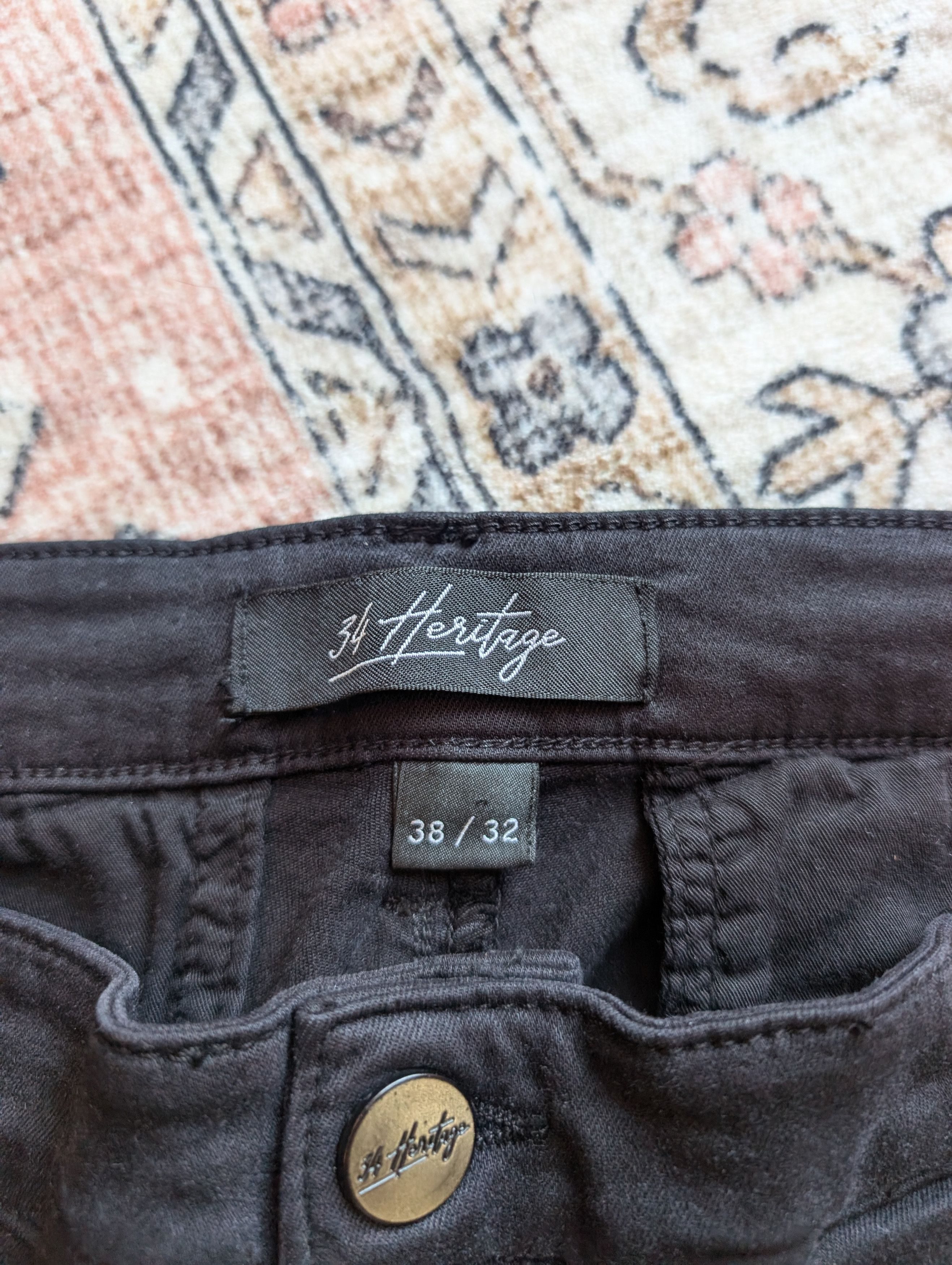 34 Heritage 34 Heritage Carson Tapered Cargos Size US 38 / EU 54 - 3 Thumbnail
