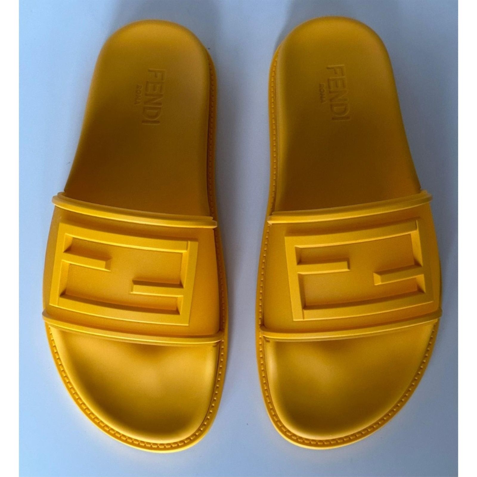 Fendi Fendi Men's FF Rubber Sandals Yellow 11 US/10 UK 7X1522 Size US 10 / EU 43 - 8 Thumbnail