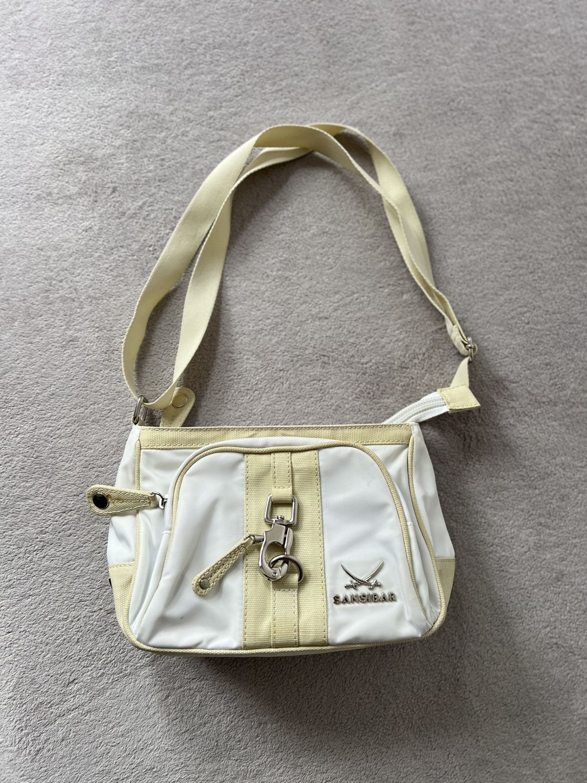 Vintage Sansibar B-343 Ty Shoulder Bag in White, Women's