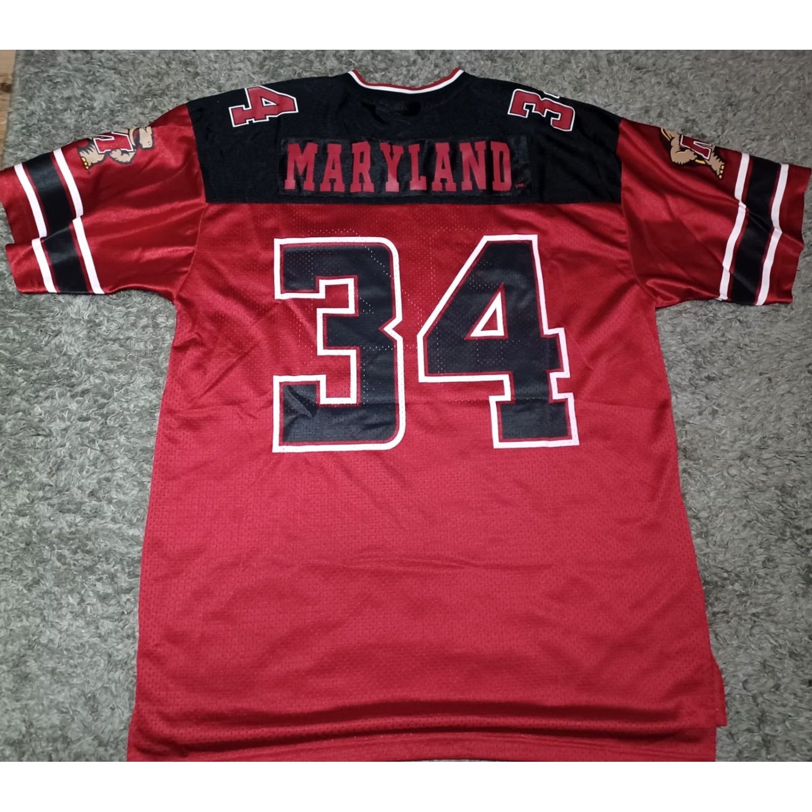 Vintage VINTAGE Team Pride Maryland Terrapins 34 Red Football Jersey Large Adult Mens L Football Jersey Red Maryland Terrapins 34 Size US L / EU 52-54 / 3 - 4 Thumbnail