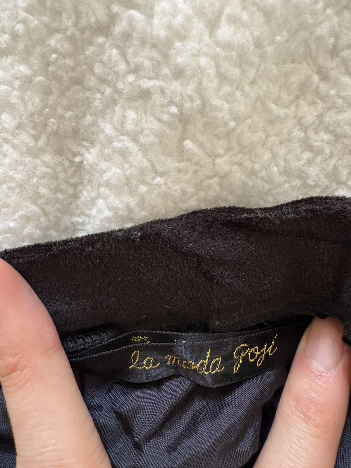 Other Vintage Black Velvet Skirt — Italia Lamodagoji Size ONE SIZE - 5 Thumbnail