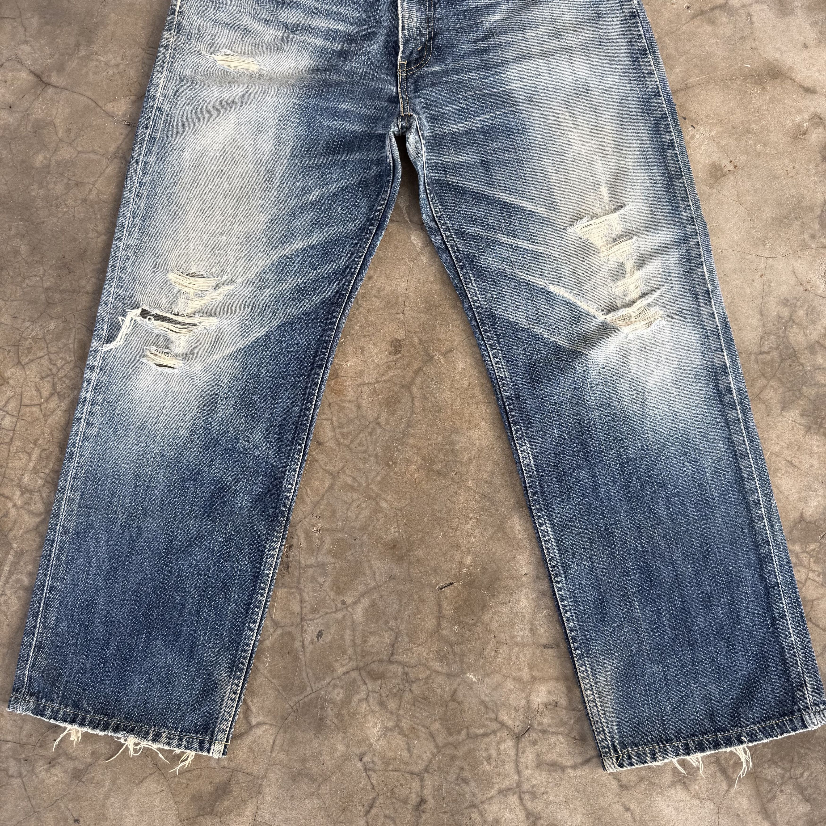 Levi's Vintage Levi's 502 Distressed Denim Jean W36 Size US 36 / EU 52 - 3 Thumbnail