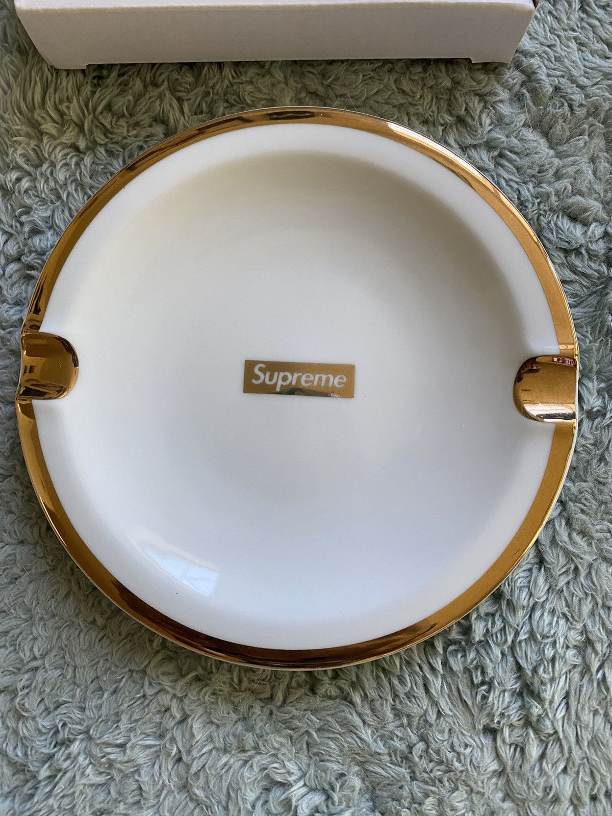 image of Supreme Gold Trim Ashtray 100% Authentic Fw17 in White, Men's