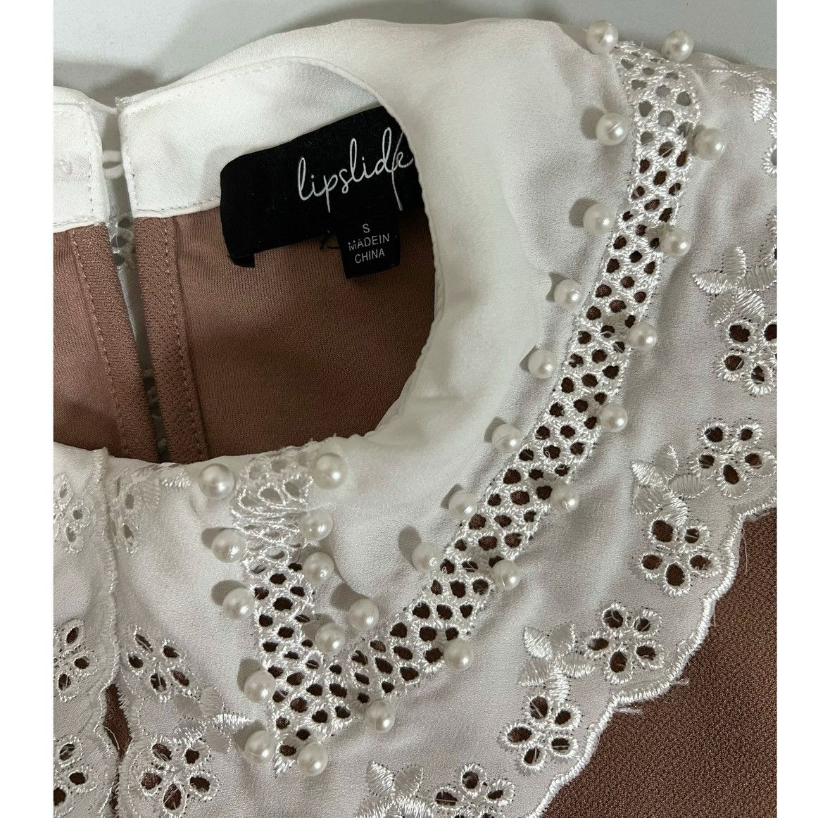 Vintage Lipslide Pearl Beaded Collared Layered Top Blouse Size S 🤎✨ Size S / US 4 / IT 40 - 3 Thumbnail