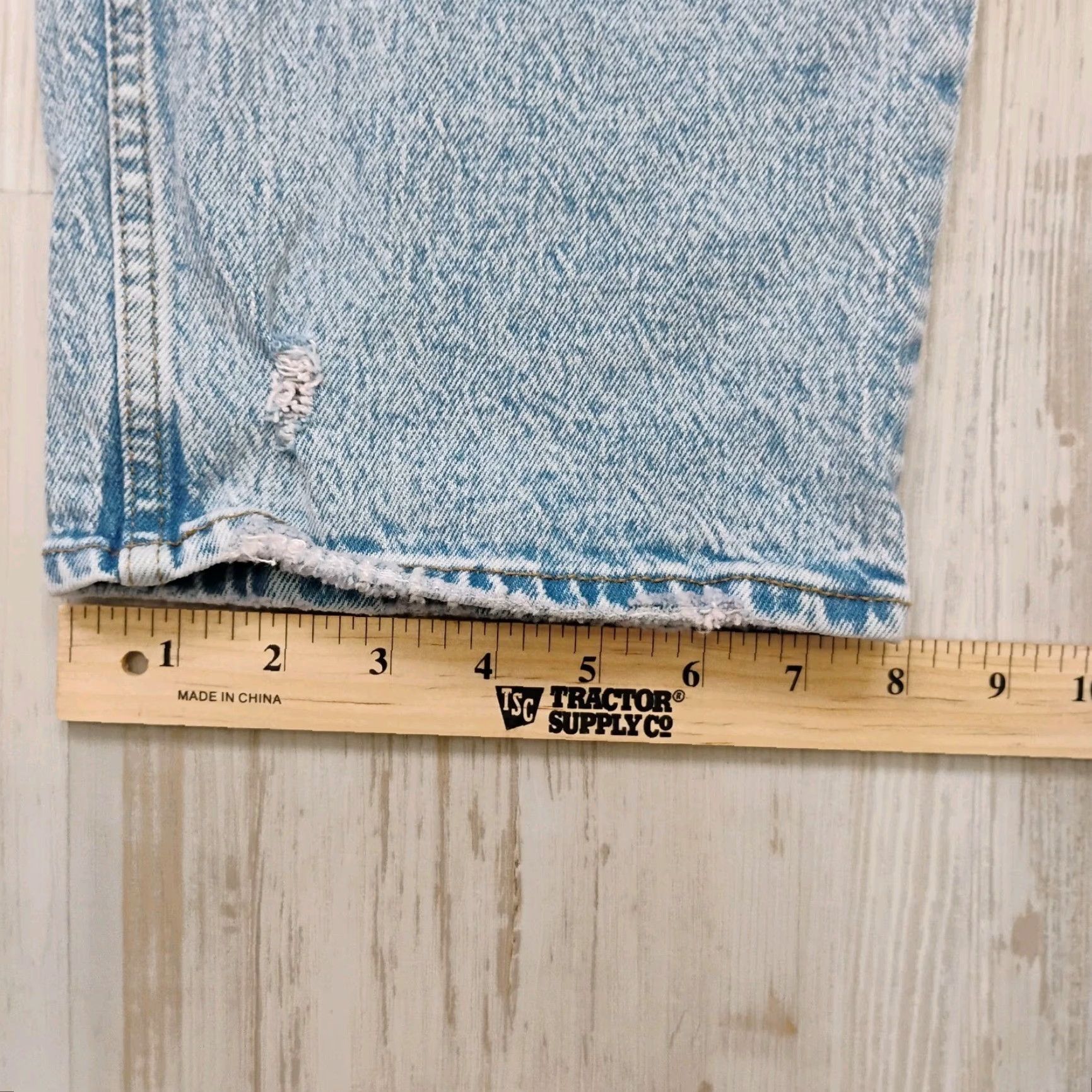 Abercrombie & Fitch The 90s Jeans Straight High Rise 40x32 Women 90s Distressed Denim Blue 40 34/18 Tag
