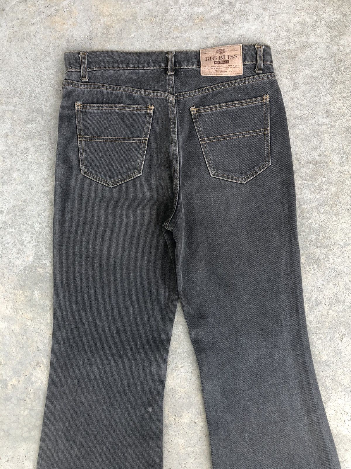 If Six Was Nine Japanese Big Bliss Flared Jeans Distressed Jeans Size US 31 - 8 Thumbnail