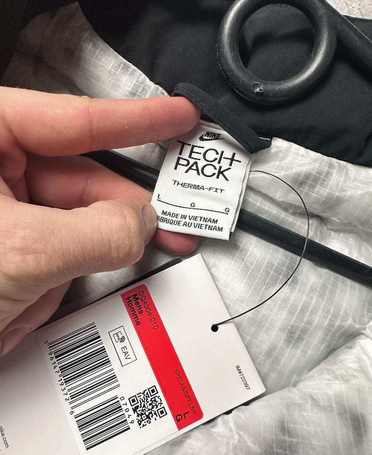 Nike Nike tech pack vest pocket bag size : S,, Size US S / EU 44-46 / 1 - 4 Thumbnail