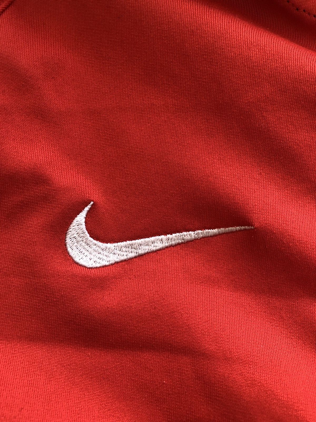 Nike NIKE RC GRASSE SWITZERLAND FOOTBALL VINTAGE ZIP SWEATSHIRT Size US S / EU 44-46 / 1 - 2 Thumbnail