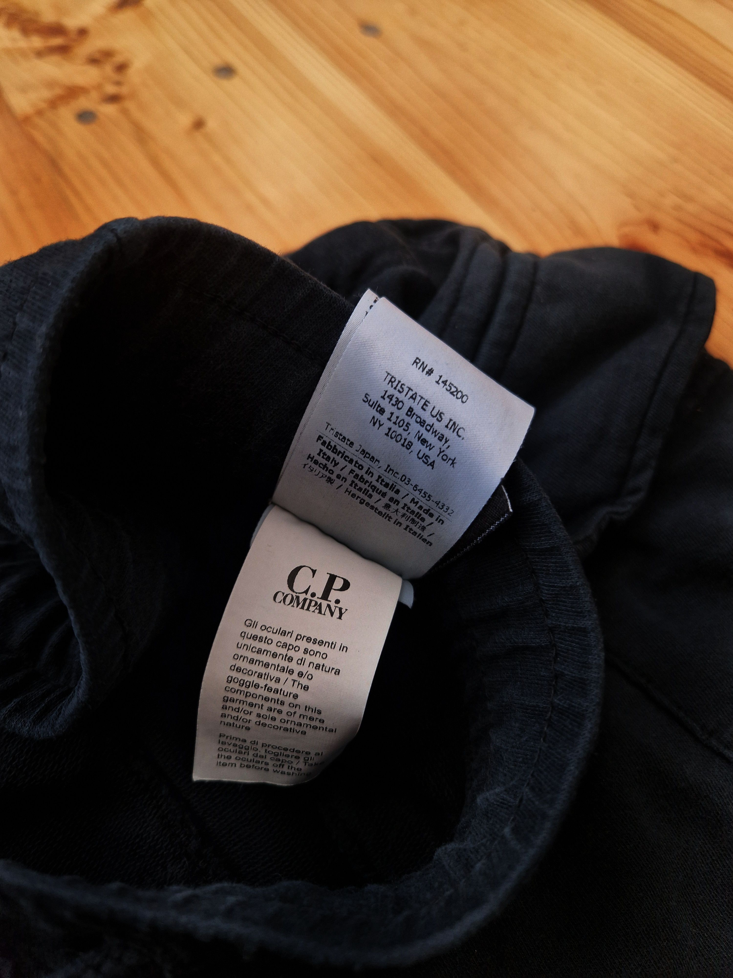 C.P. Company CP Company Summer Set Shorts Lens Cargo Size M Size US 32 / EU 48 - 8 Thumbnail