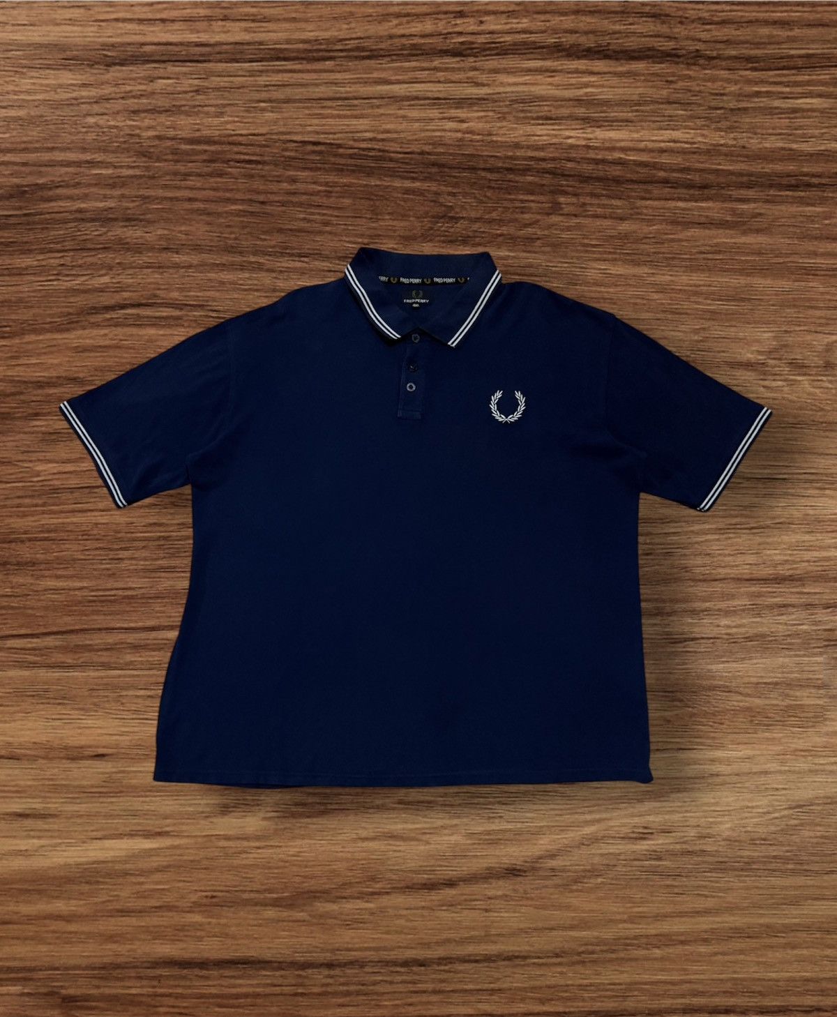 Designer FRED PERRY Big Logo Over Size Polo Tee Size US XXL / EU 58 / 5 - 1 Thumbnail
