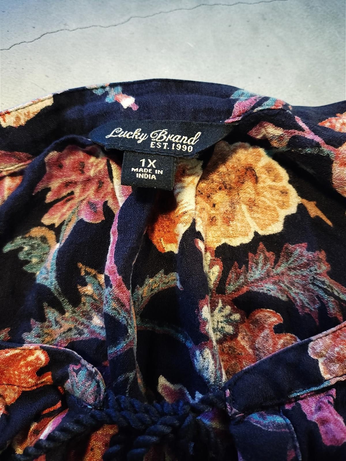 Lucky Brand Lucky Brand 1X Floral Print Blouse Navy Blue Size XL / US 12-14 / IT 48-50 - 6 Thumbnail