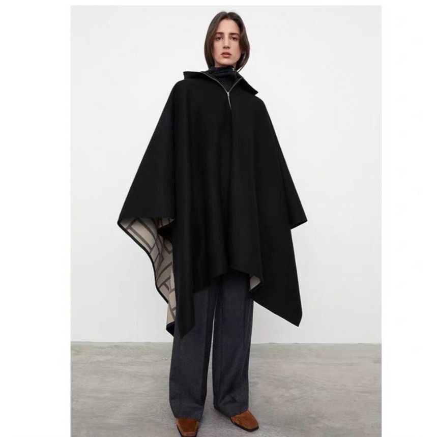 Toteme Toteme Monogram Poncho Cape Black Beige Hooded Size ONE SIZE - 8 Thumbnail