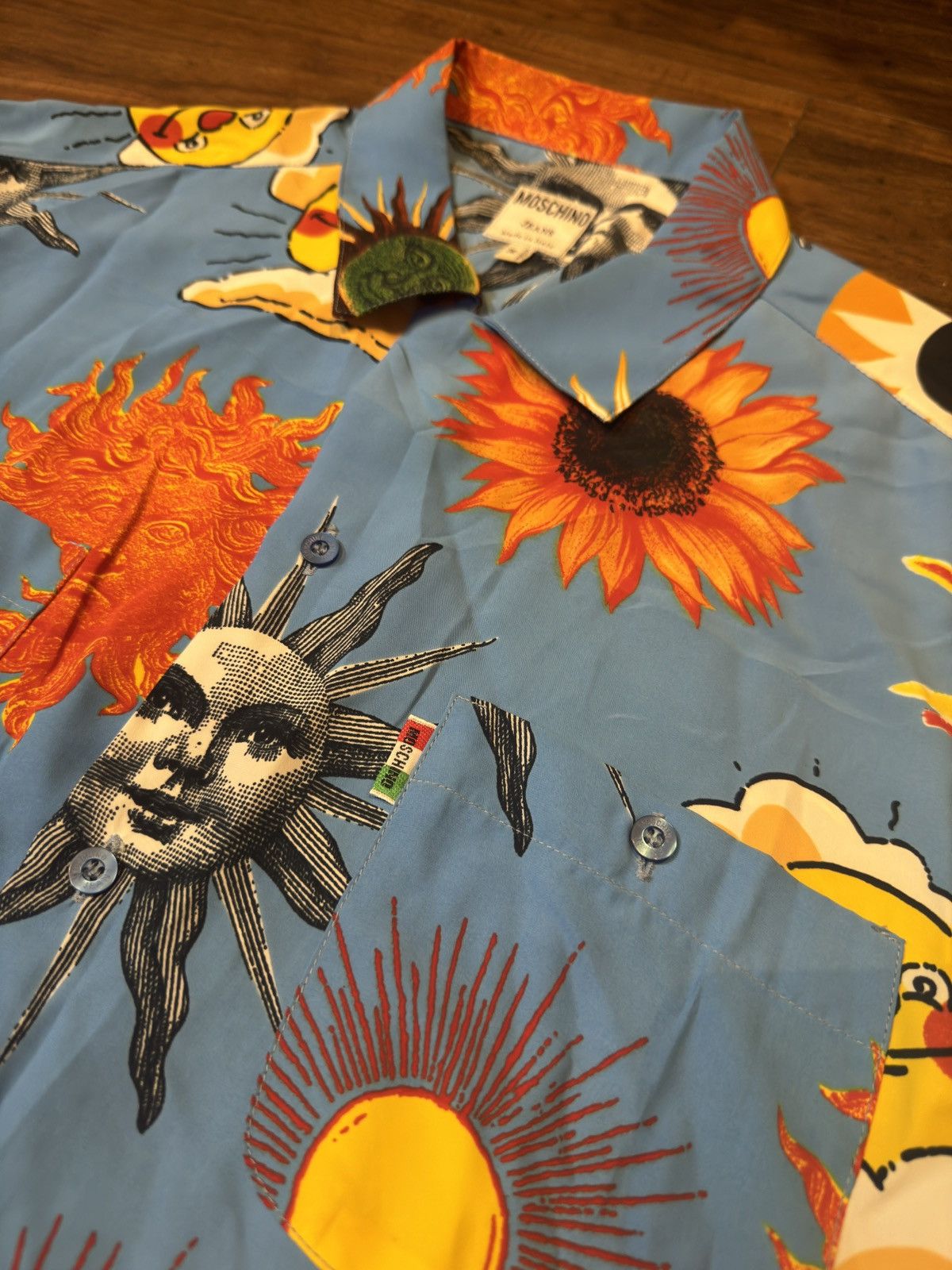 Moschino Vintage Moschino 1993 Sun Shirt Size US M / EU 48-50 / 2 - 2 Thumbnail