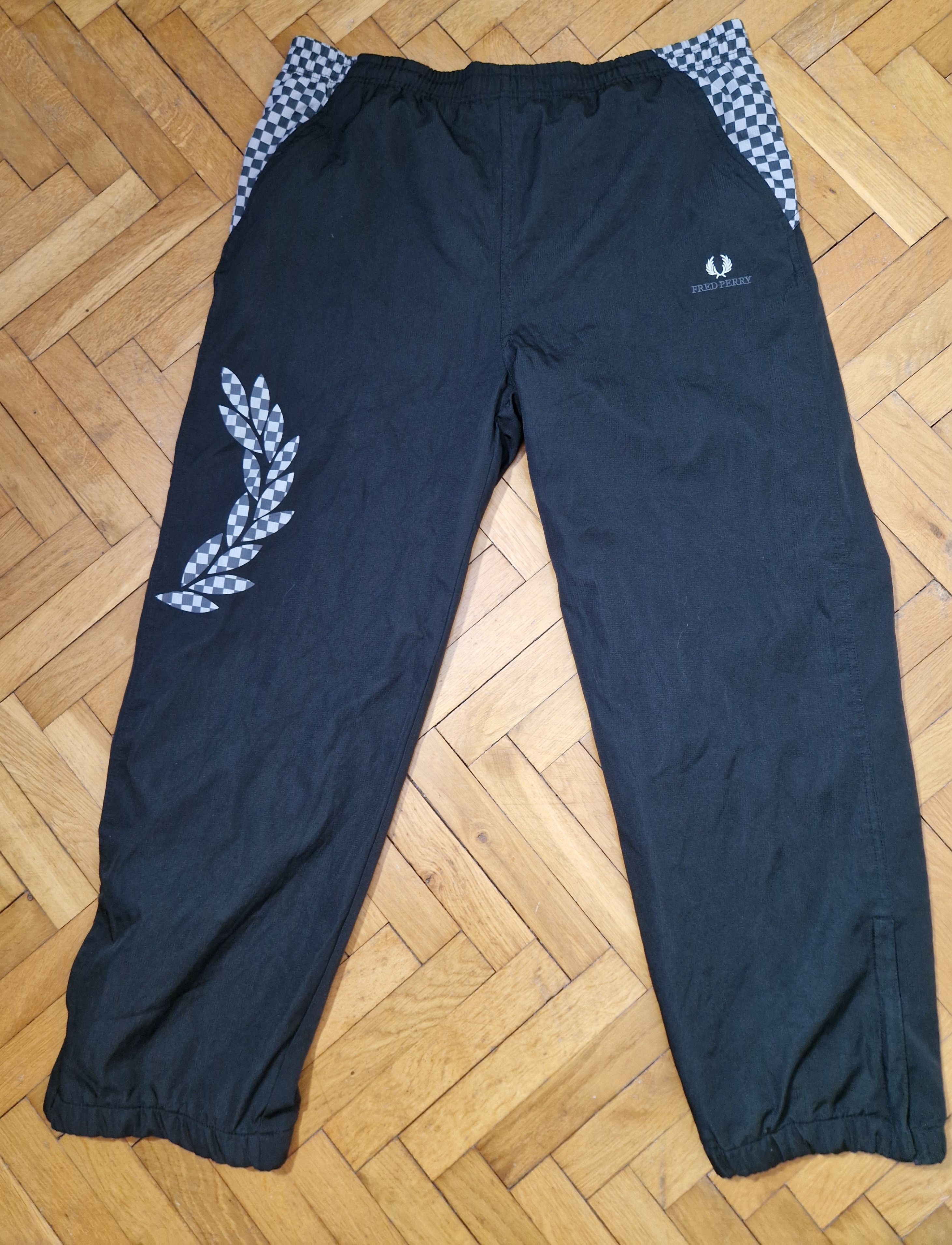 Fred Perry × Vintage Fred Perry og track vintage parachute pants Size US 36 / EU 52 - 1 Thumbnail
