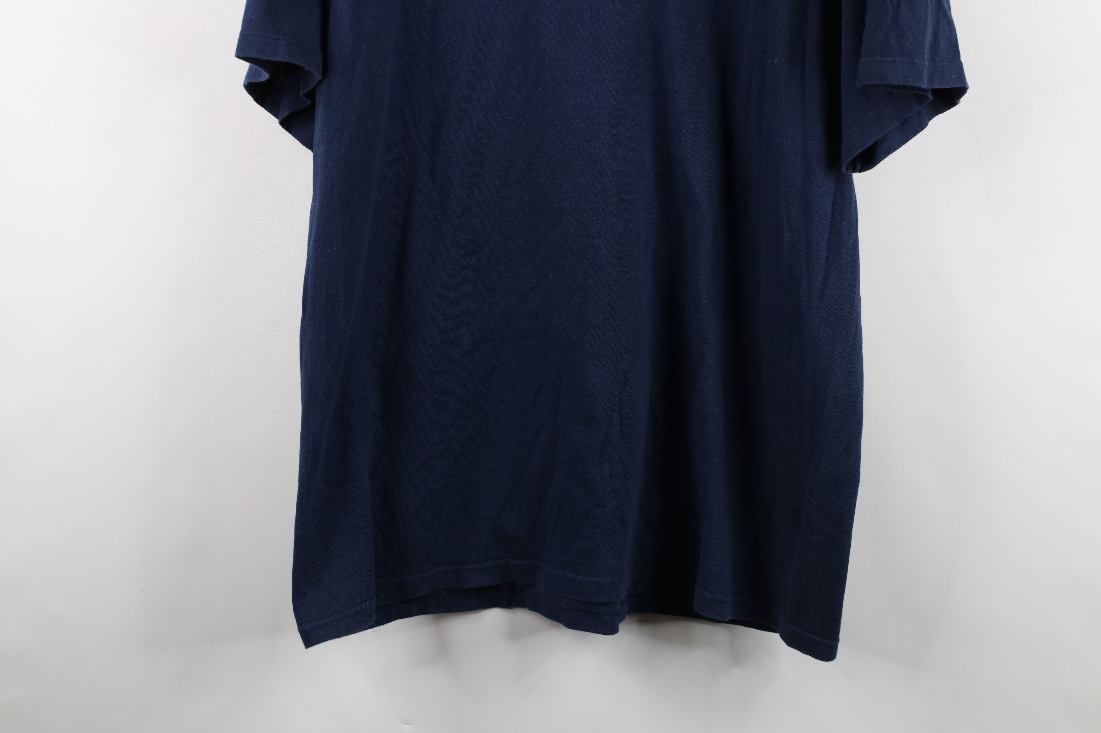 Nike Vintage 90s Nike Baggy Travis Scott Mini Swoosh T-Shirt USA Size US L / EU 52-54 / 3 - 14 Thumbnail
