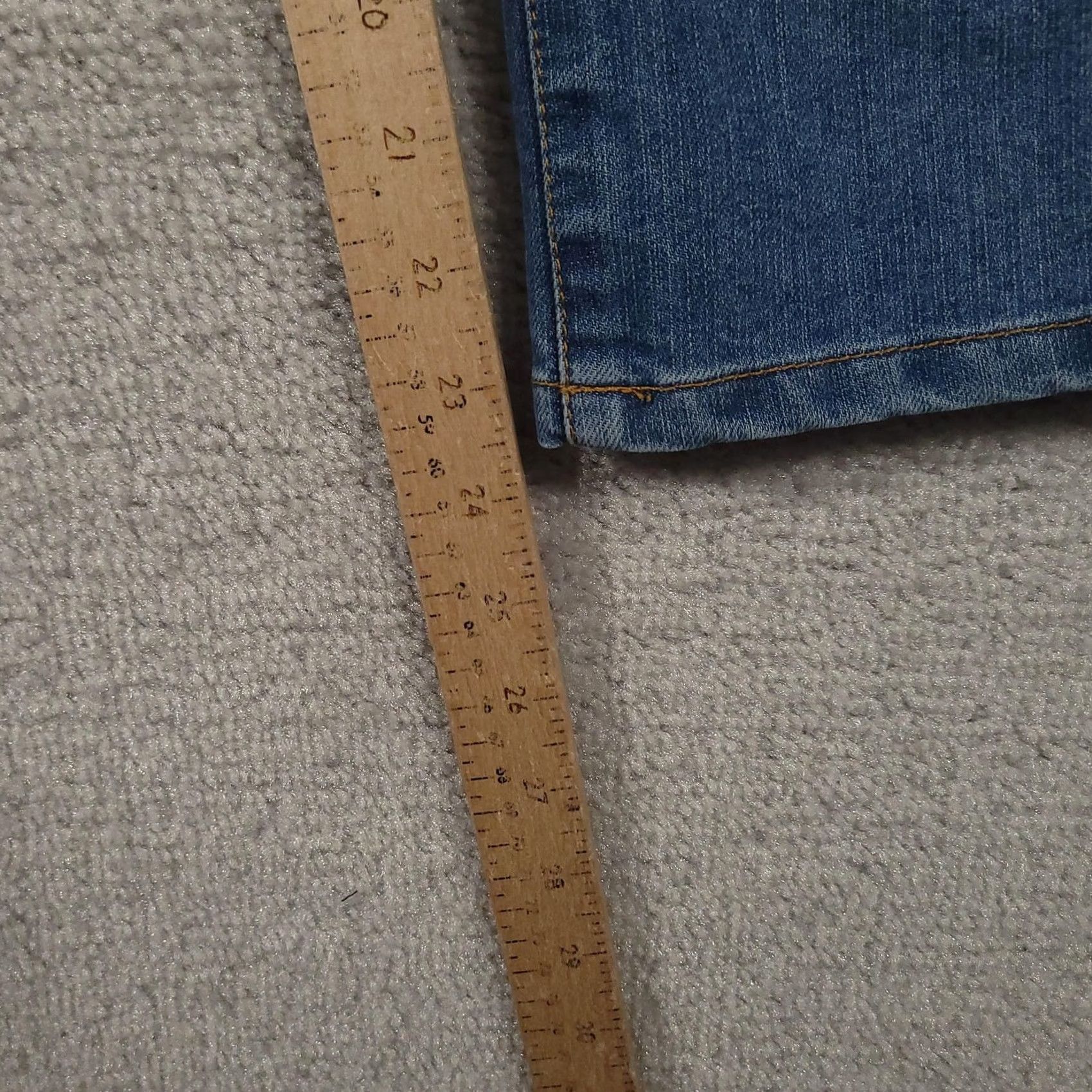 Gloria Vanderbilt Gloria Vanderbilt Jeans Womens 8 Capri Denim High Rise Casual Straight Leg Capri Size 30" / US 8 / IT 44 - 5 Thumbnail