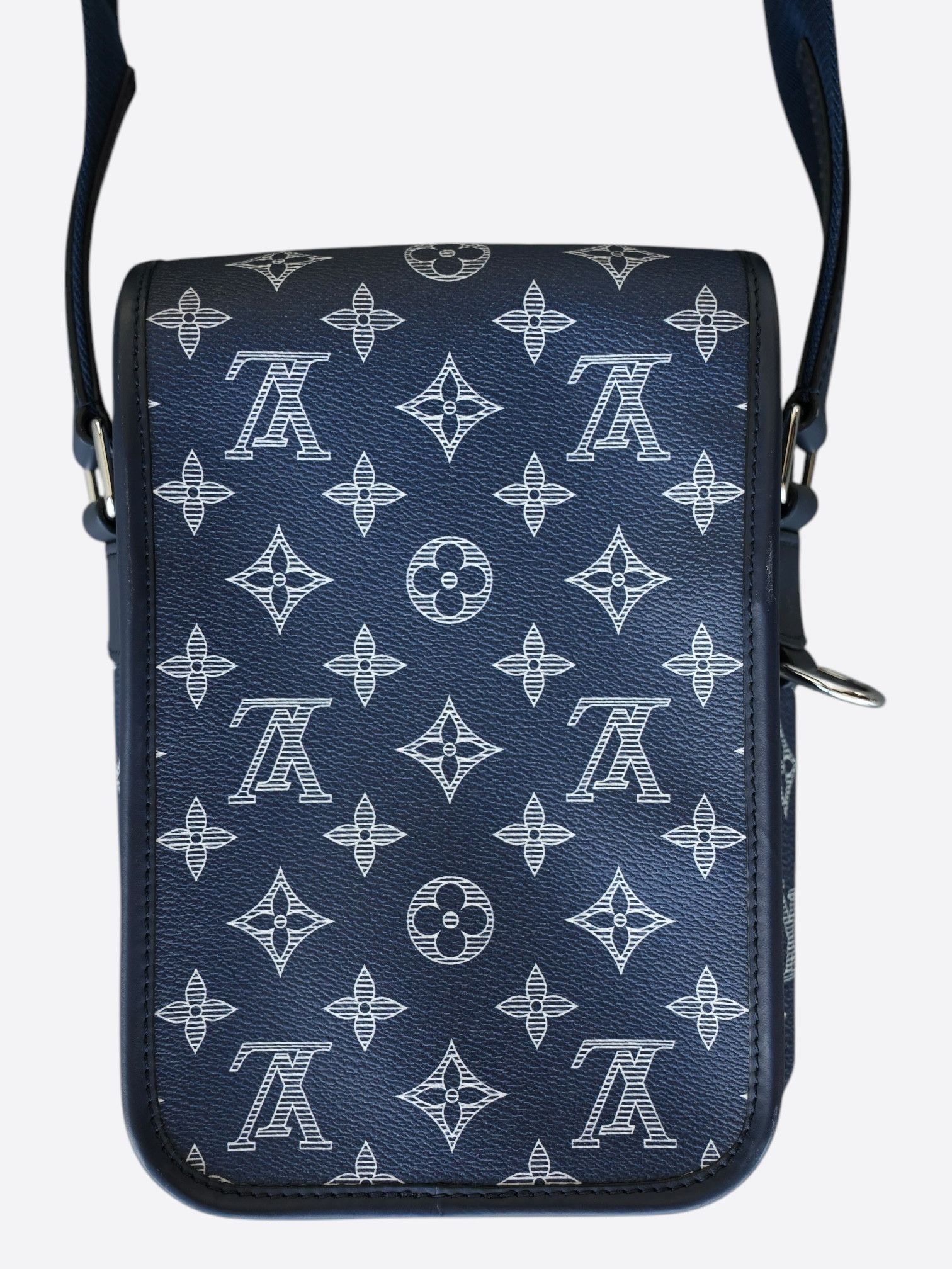 Louis Vuitton Louis Vuitton Chapman Brothers Navy Messenger BB Size ONE SIZE - 3 Thumbnail