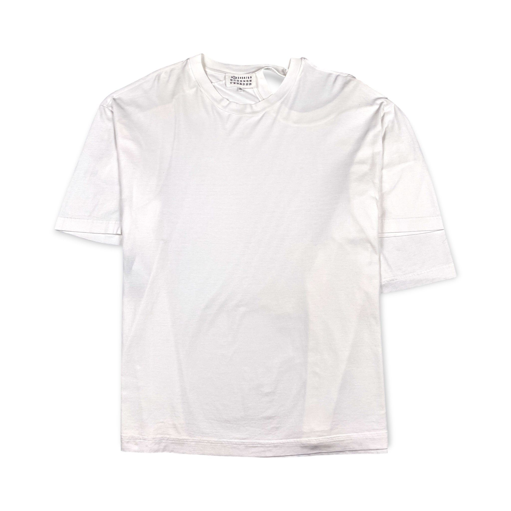 Maison Margiela Line 1 Asymmetric Open Shoulder T-Shirt Size US S / EU 44-46 / 1 - 1 Thumbnail