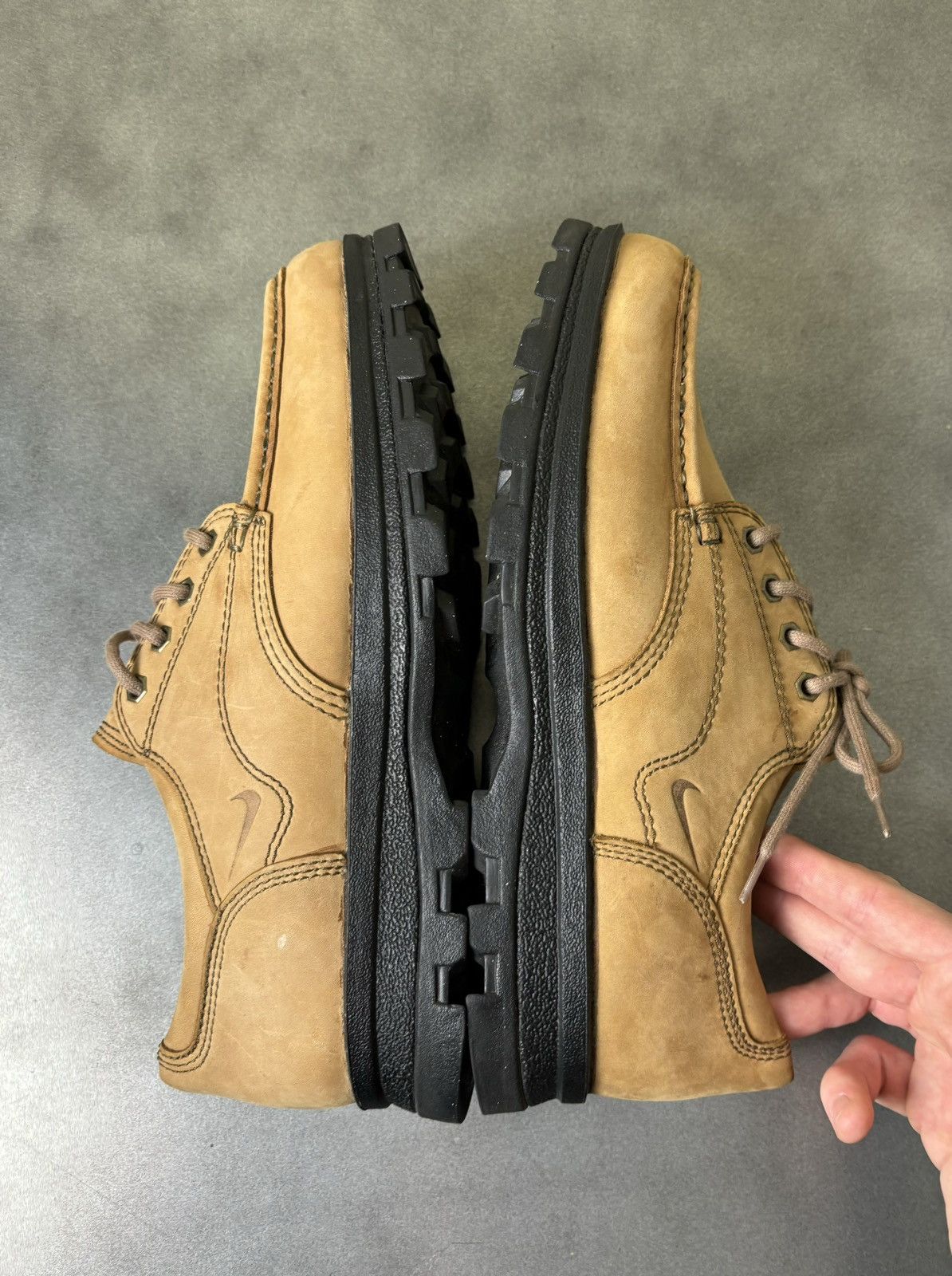 Nike × Nike ACG × Vintage 1995 Nike ACG Air Cairngorm 1990s Vintage Moc Toe Lug Boot Size US 10 / EU 43 - 13 Thumbnail