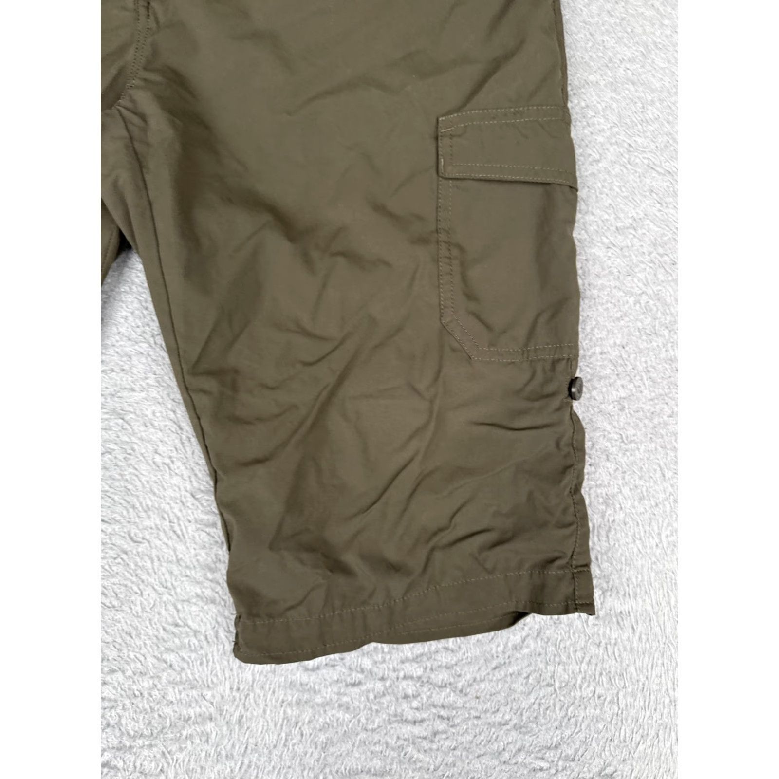 Patagonia Patagonia Pants Womens 8 Green Capri Hiking Cargo Pockets Quick Dry Stretch 13" Womens Capris Size 30" / US 8 / IT 44 - 2 Thumbnail