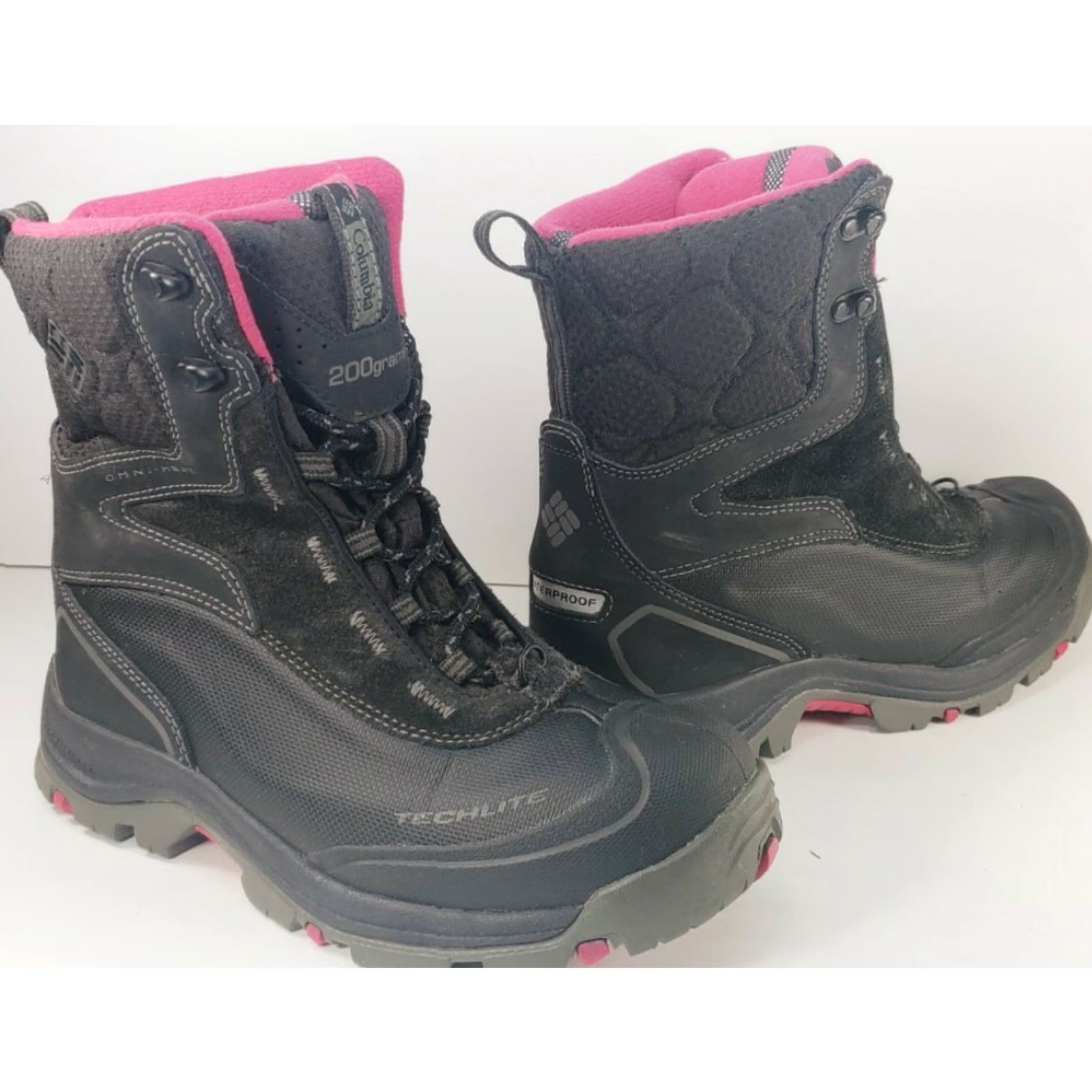Vintage Columbia Bugaboot Plus Omni Heat Boots Women 7M Black Pink Snow Boot Winter Waterproof 200 Gram BL 1490-010 Size US 6 / IT 36 - 3 Thumbnail