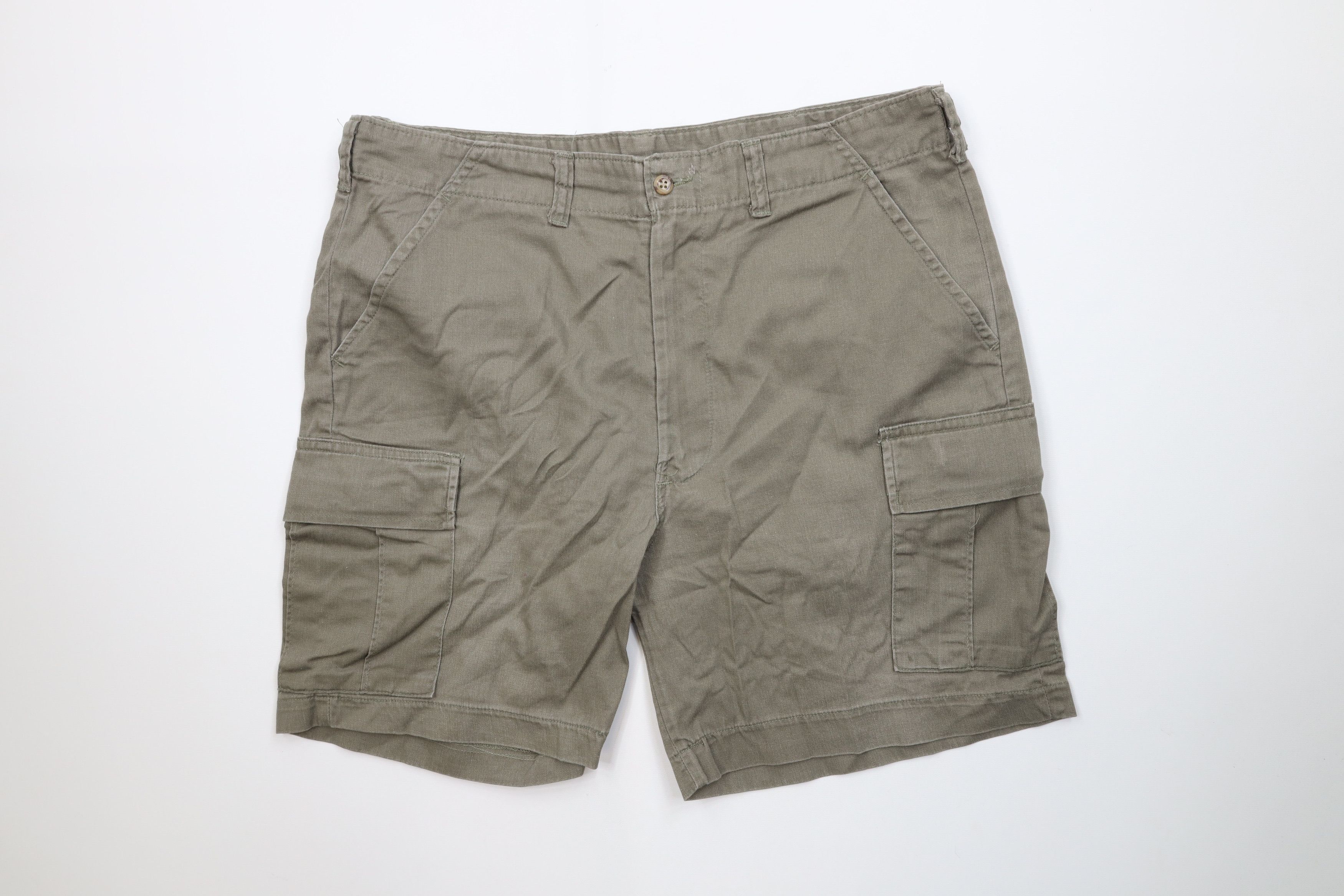 Vintage Vintage 90s Streetwear Knee Military Style Cargo Shorts USA Size US 36 / EU 52 - 1 Thumbnail