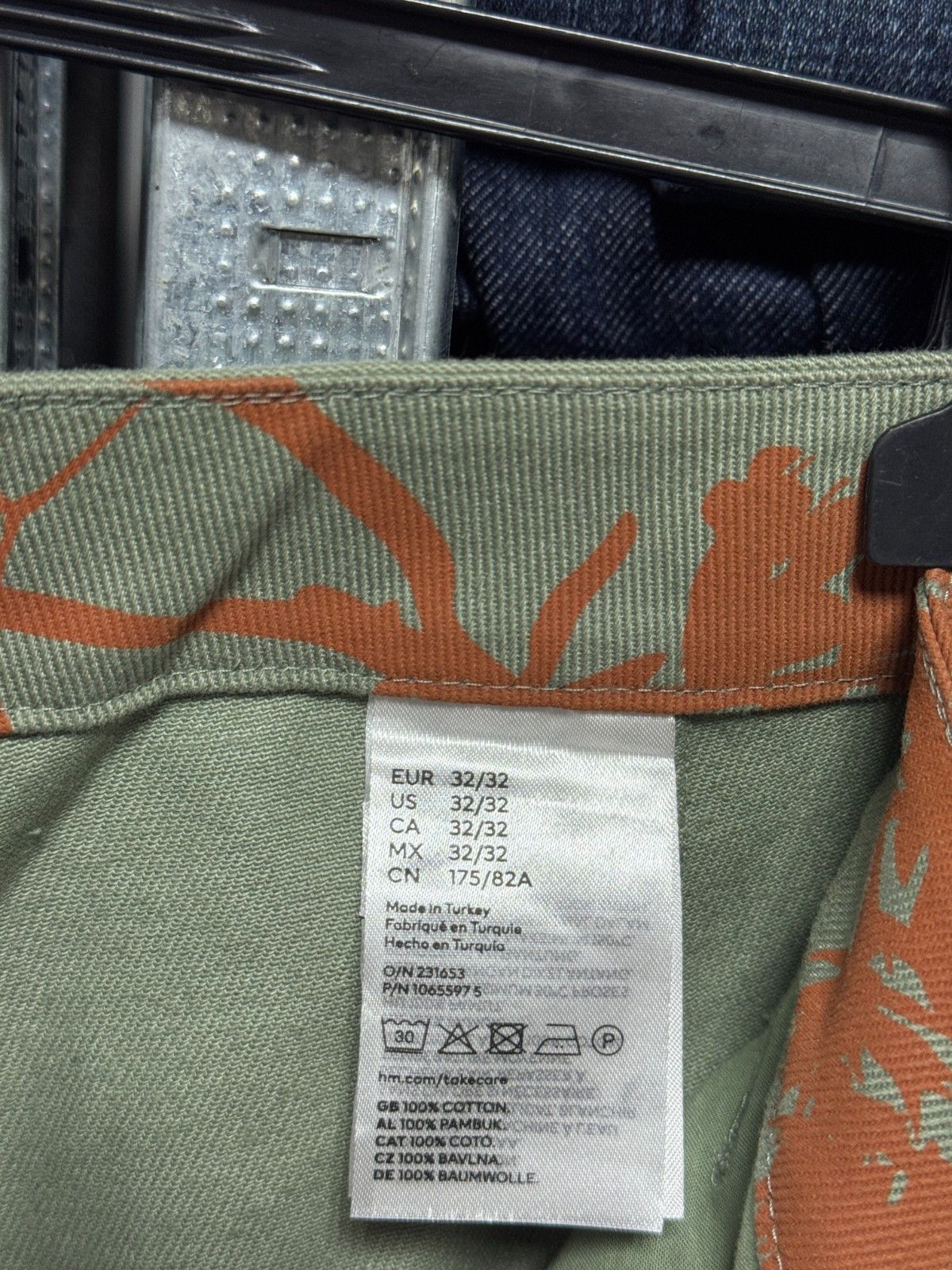 H&M NWOT H&M Edition by Tree Cargo Pant Size US 32 / EU 48 - 13 Thumbnail