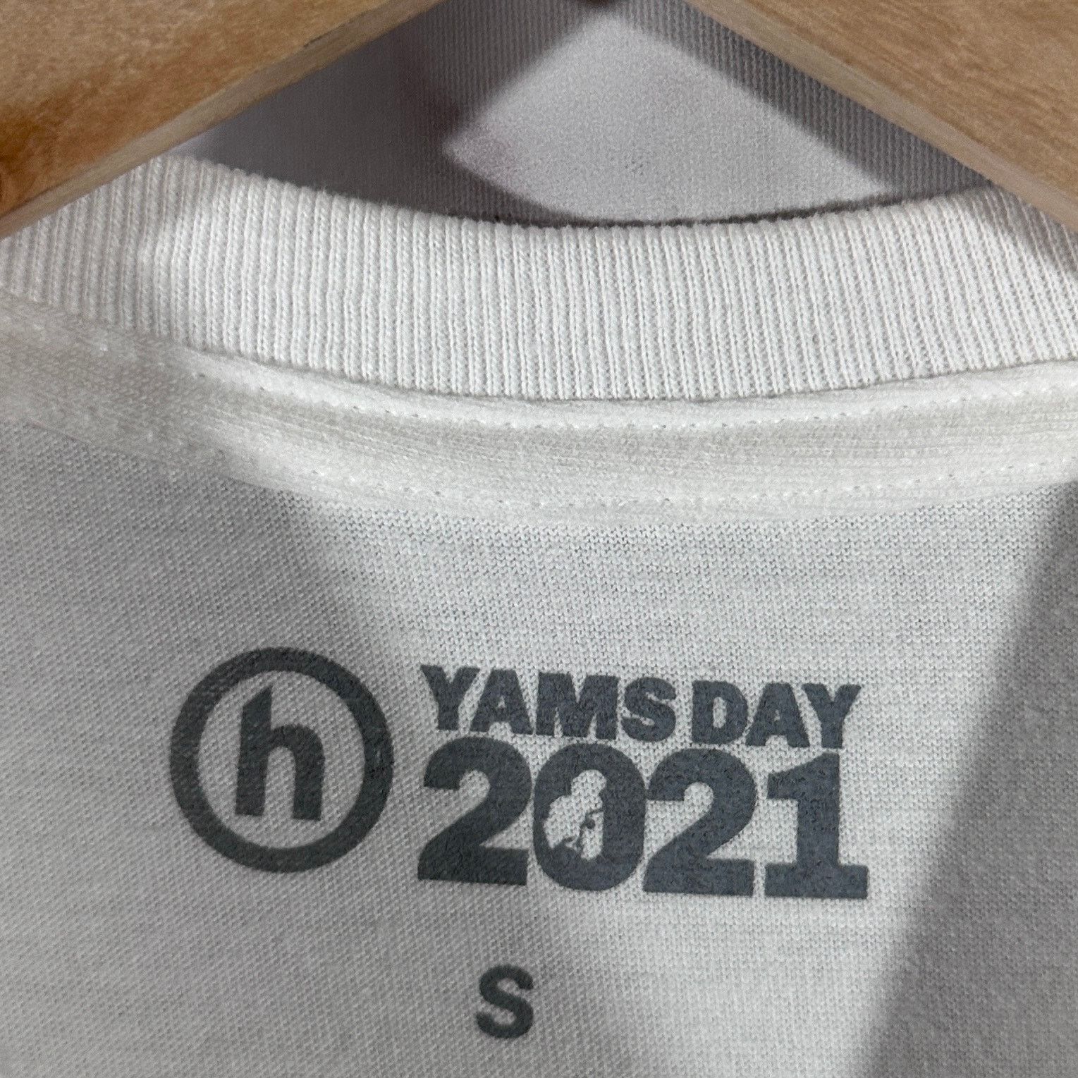 HIDDEN Hidden NY Yams Day 2021 White Tee Size US S / EU 44-46 / 1 - 5 Thumbnail
