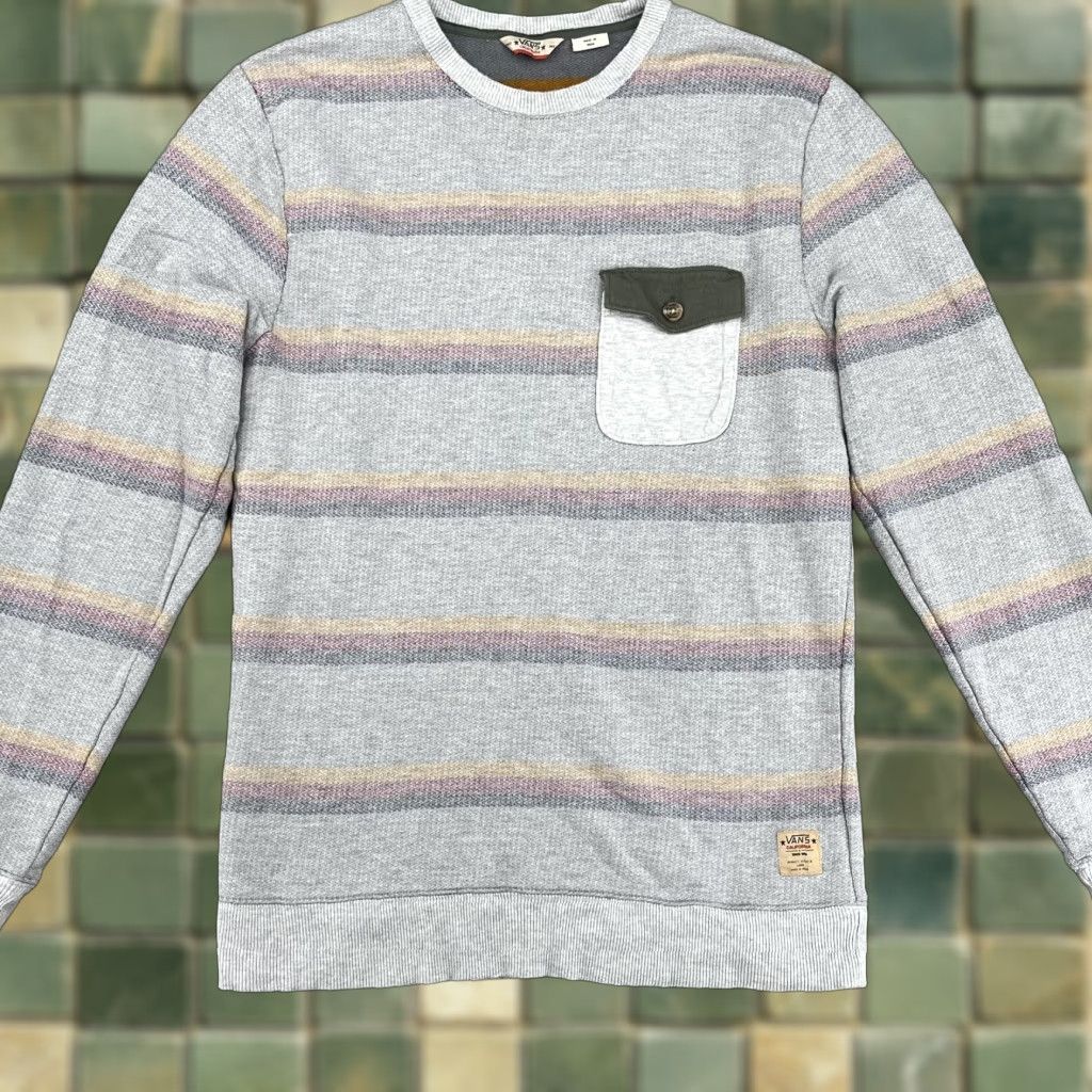 Vans VANS Crew Neck Sweater Mens Large Gray Preppy 90s Skate Surf Minimalist Academia Shirt, Mens, Gray, 90s, Preppy, City, Vintage? Size US L / EU 52-54 / 3 - 1 Thumbnail