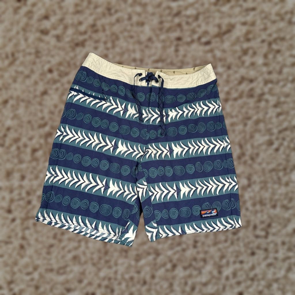 Patagonia Patagonia Board Shorts Mens 34 Blue Tribal Stripe Swim Trunks Drawstring Surf Bottoms Mens Size US 34 / EU 50 - 1 Thumbnail