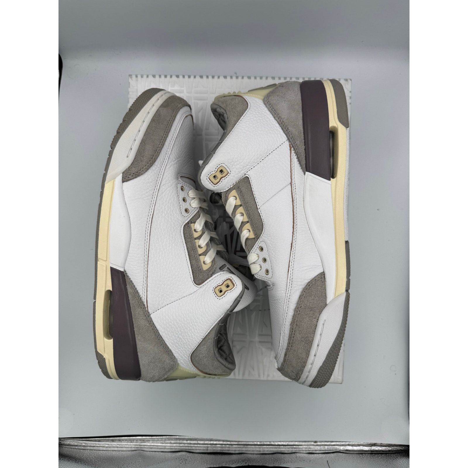 Nike A Ma Maniere x Air Jordan 3 Sz 14W/12.5M DH3434 110 # 379 Size US 12.5 / EU 45-46 - 5 Thumbnail