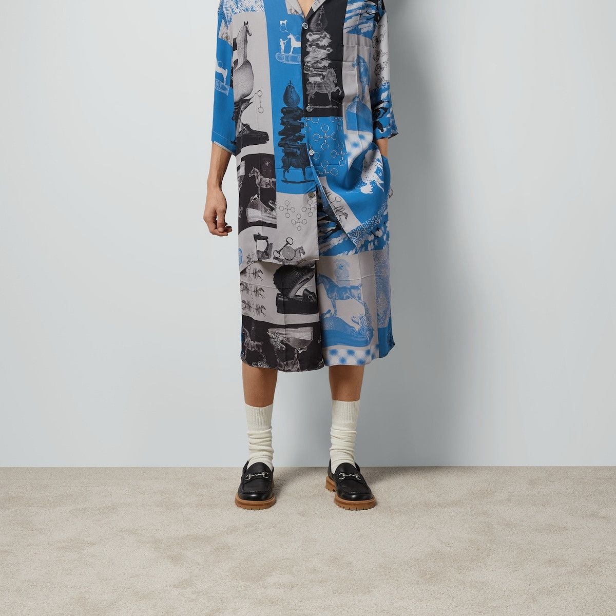 Gucci o1mt1gz0825 Graphic Print Viscose Shorts in Multicolor Size US 30 / EU 46 - 4 Thumbnail