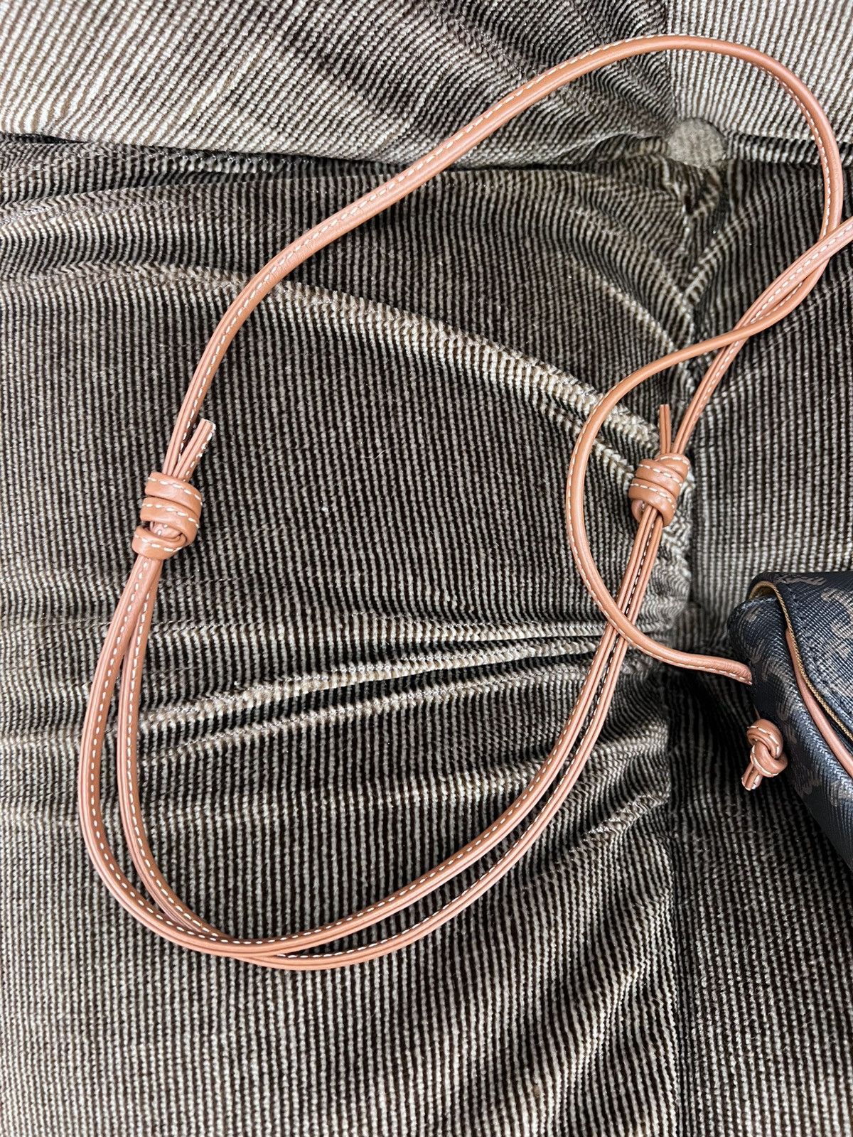 Celine Celine Triomphe Triangle Bag in Brown Size ONE SIZE - 2 Thumbnail